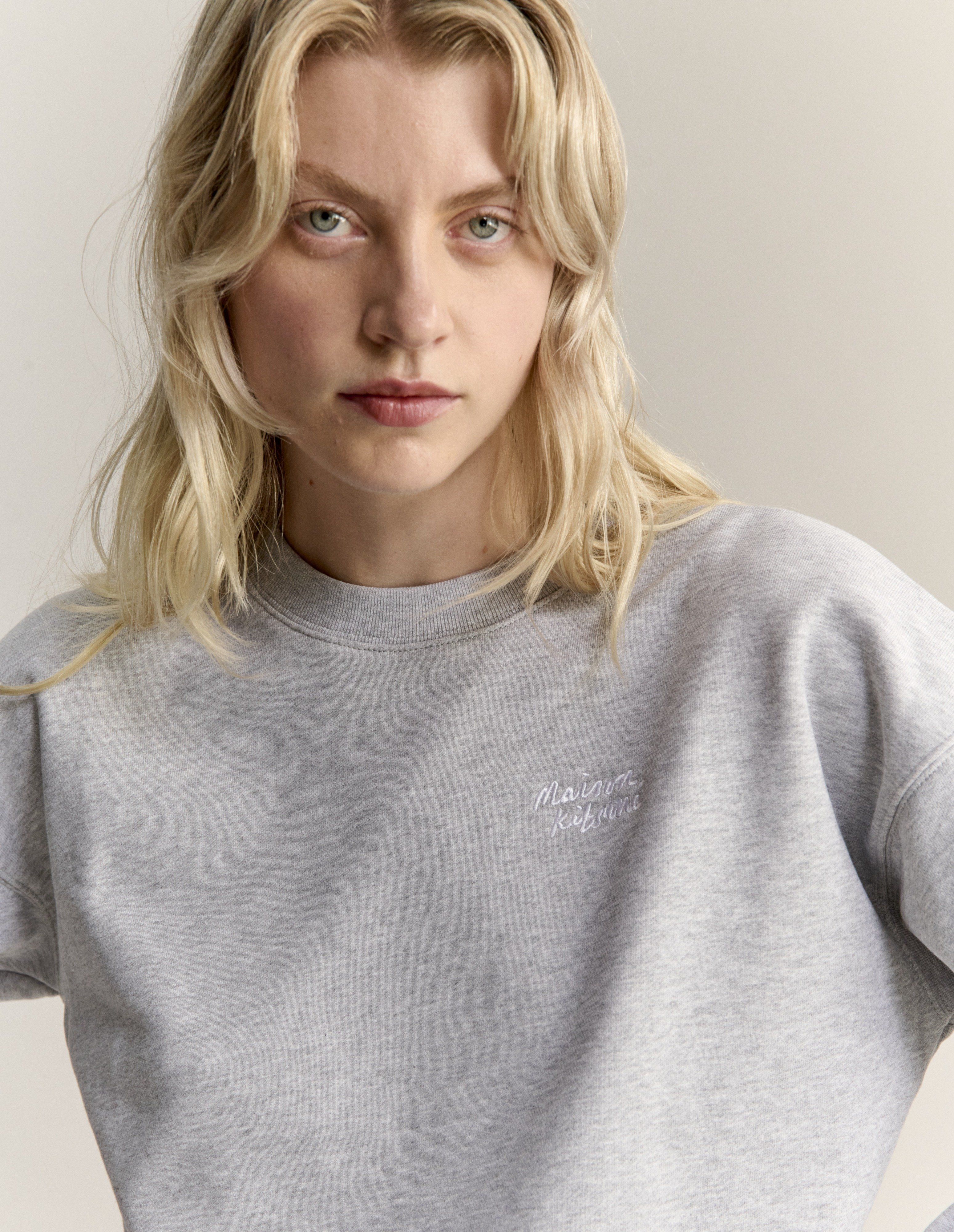 Áo sweatshirt nữ Maison Kitsuné Handwriting dáng comfort