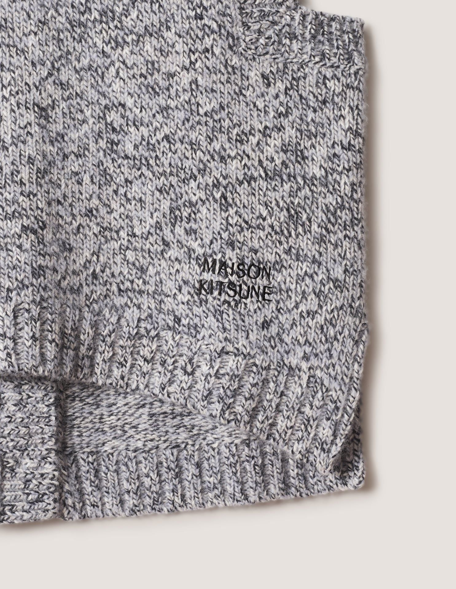 Áo gile nữ alpaca pha mouliné dáng boxy