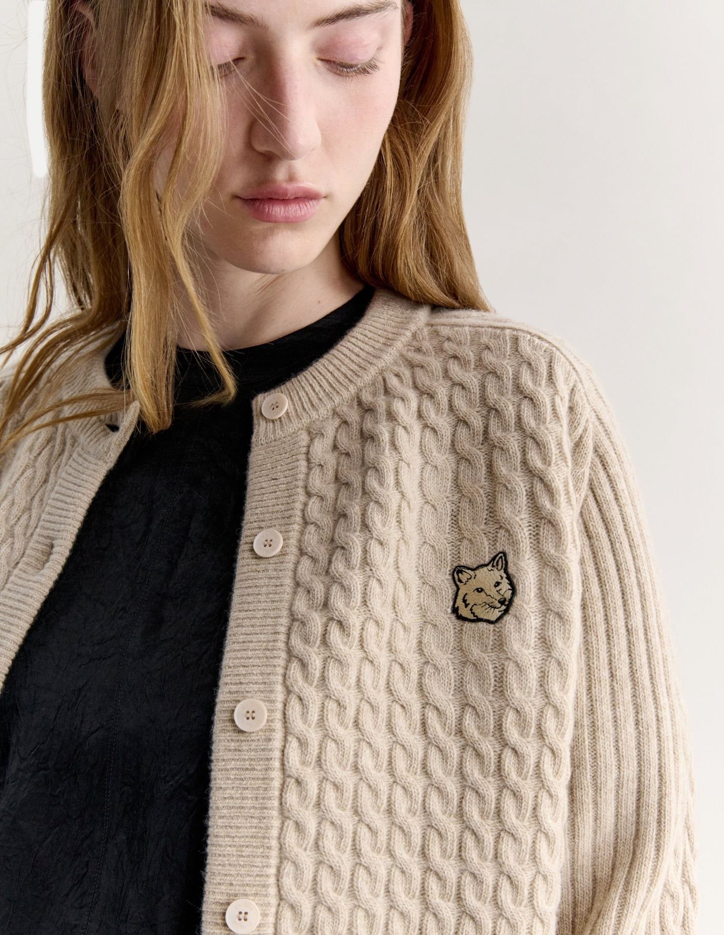 Áo cardigan nữ Fox Head đan  dáng ôm
