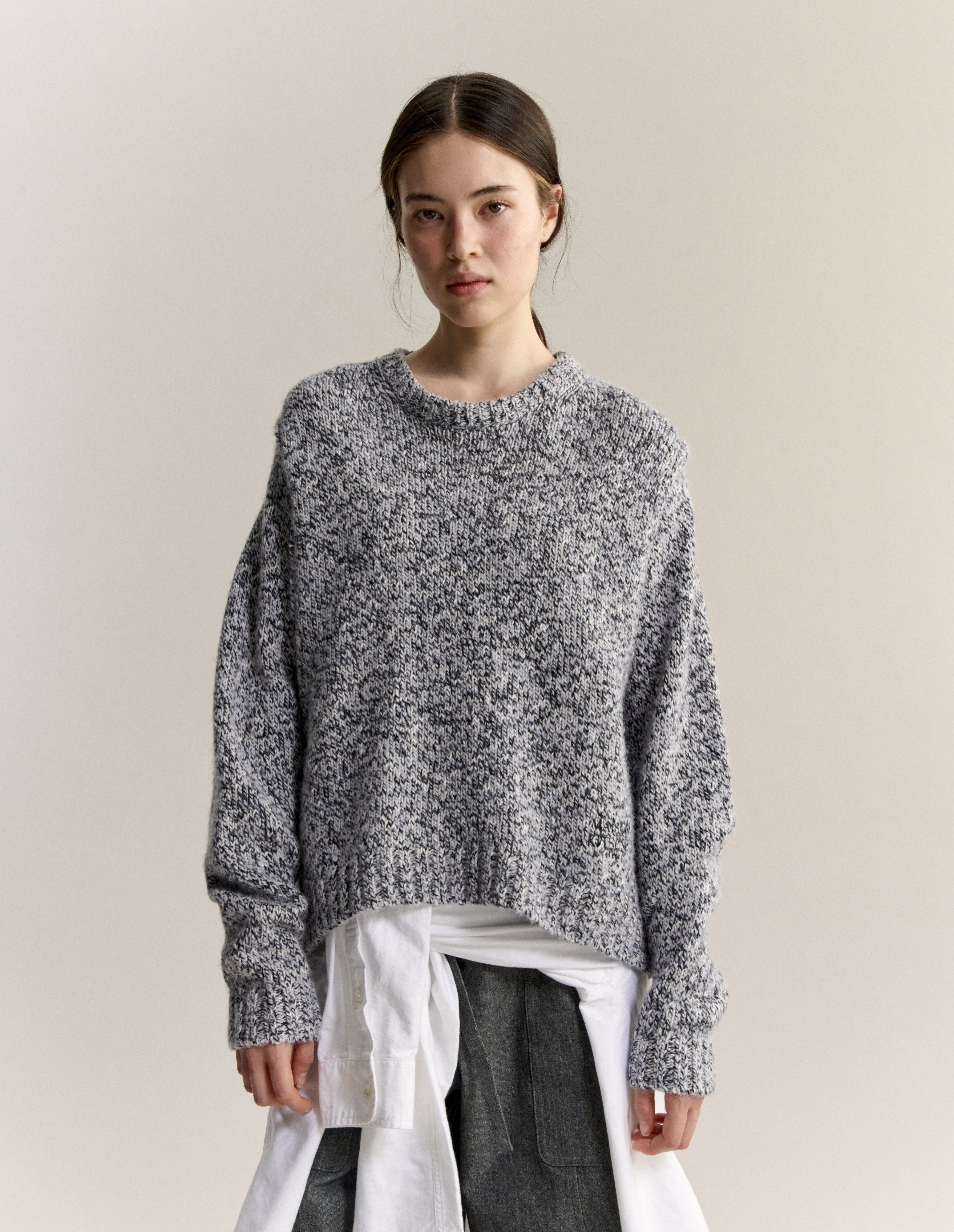 Áo len nữ alpaca pha mouliné dáng boxy