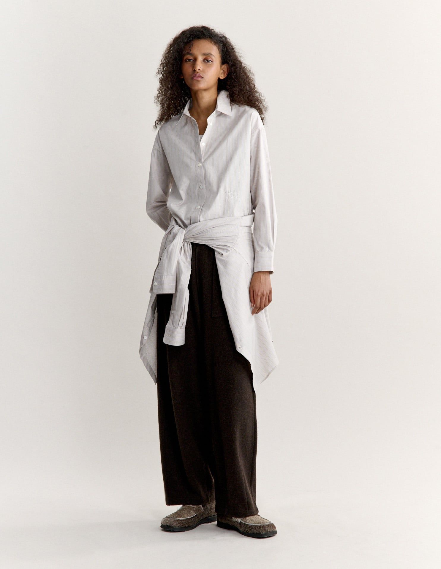Áo sơ mi nữ sọc cotton poplin dáng casual