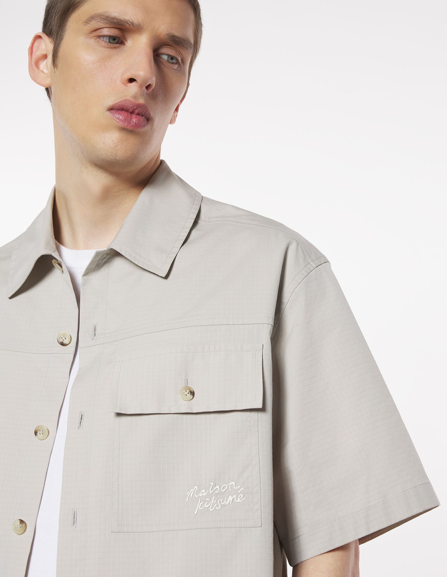 Maison Kitsuné - Áo khoác ngắn tay dáng Boxy