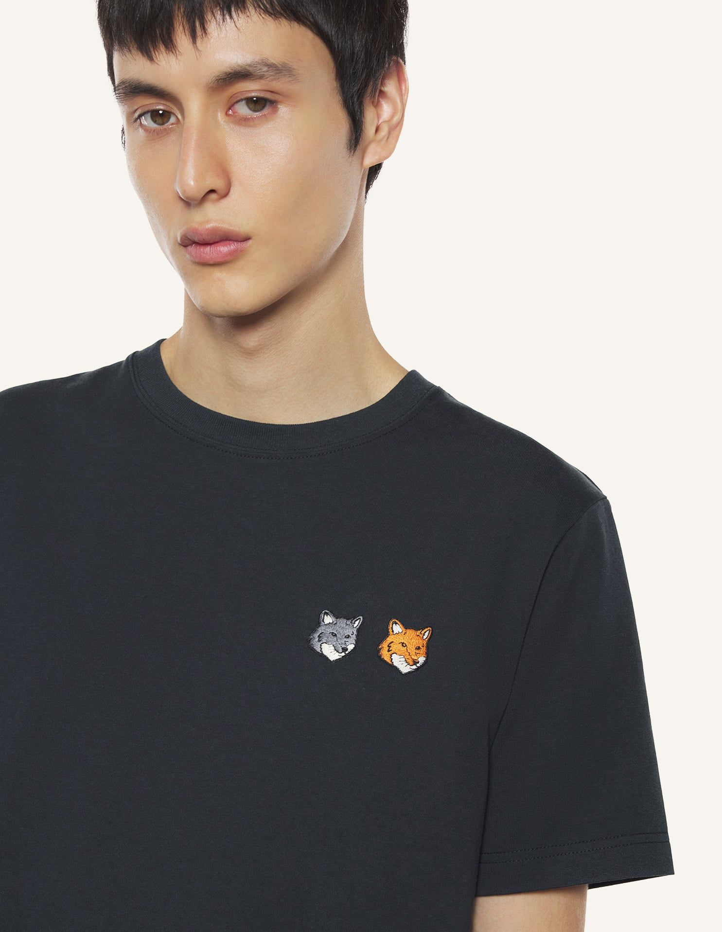 Áo thun nữ Double Fox Head dáng Regular