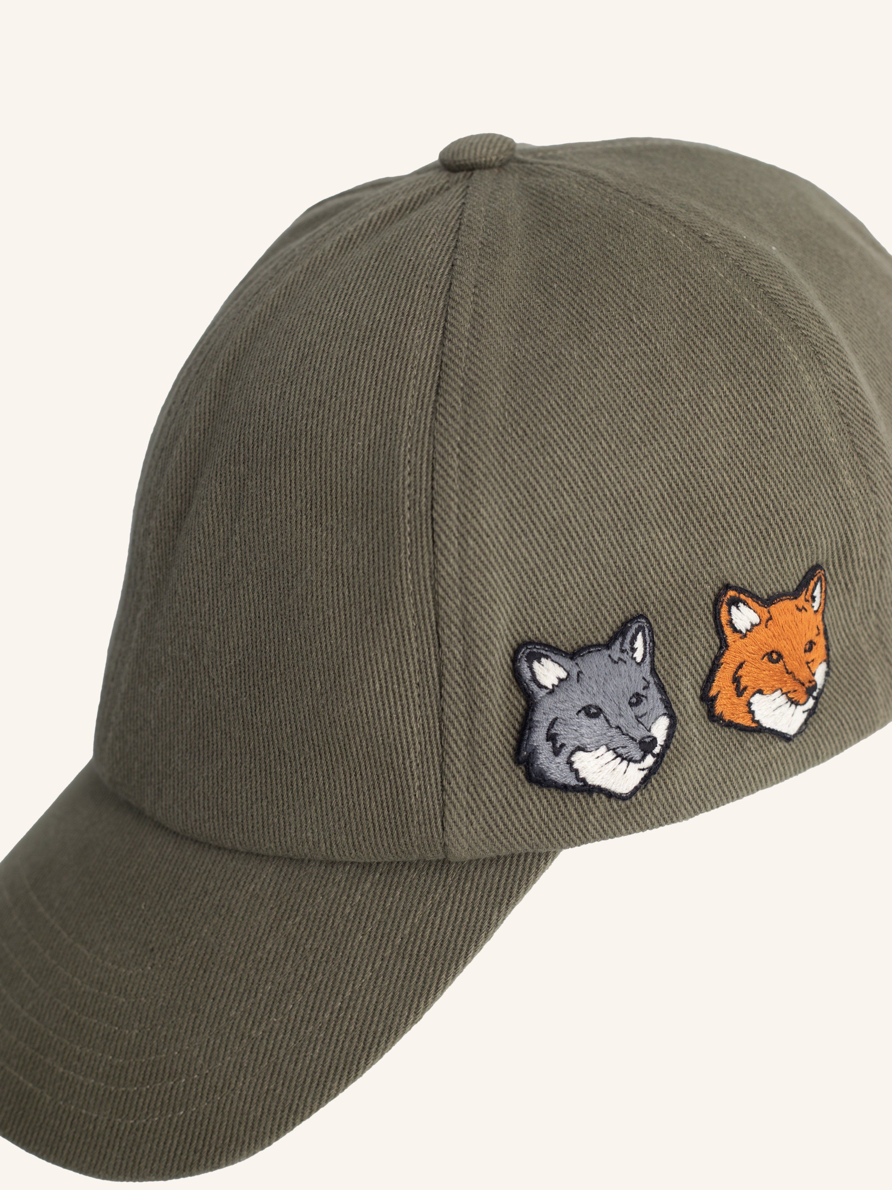 Mũ lưỡi trai Double Fox Head bạc màu