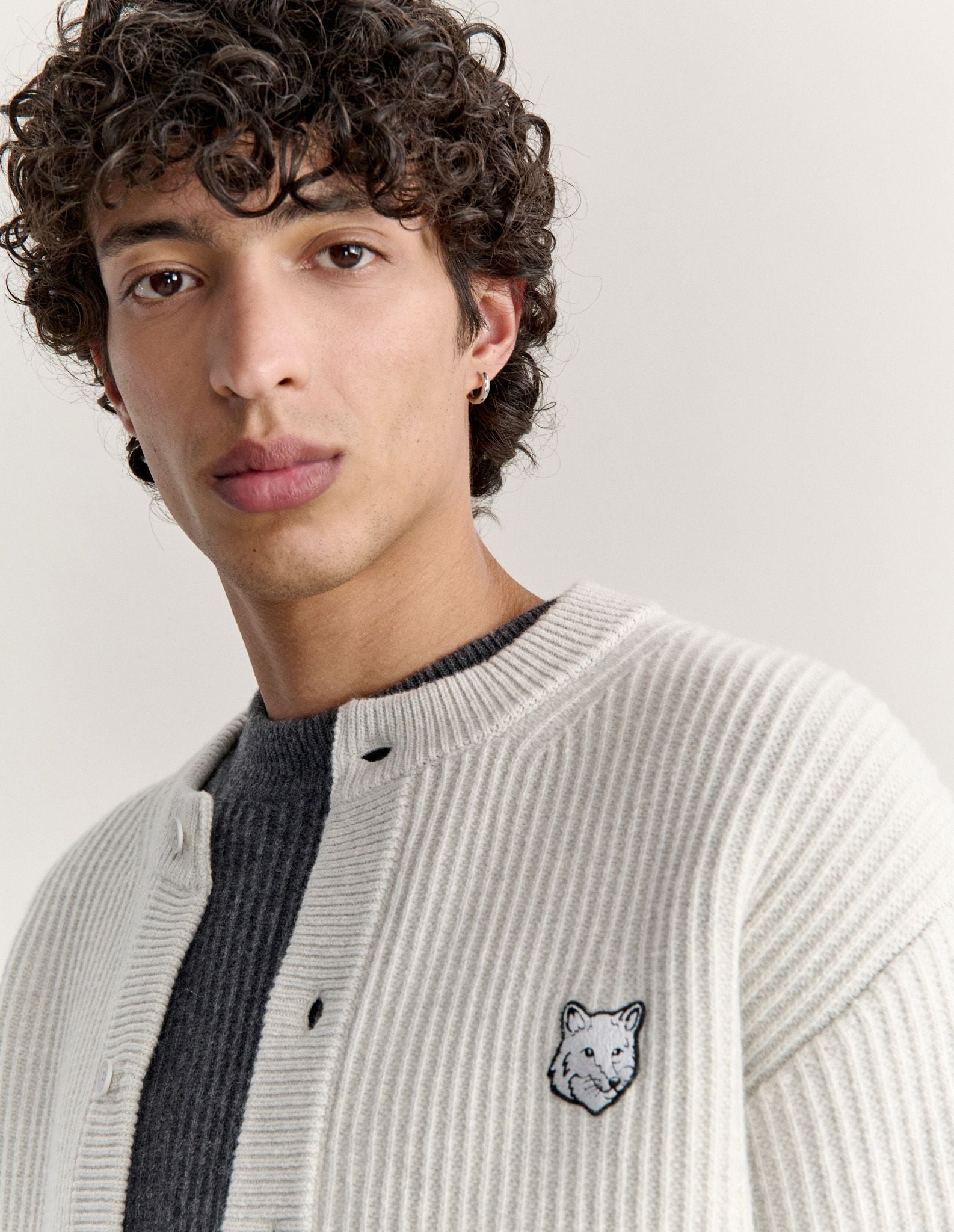 Áo cardigan len gân Fox Head Wool dáng Regular