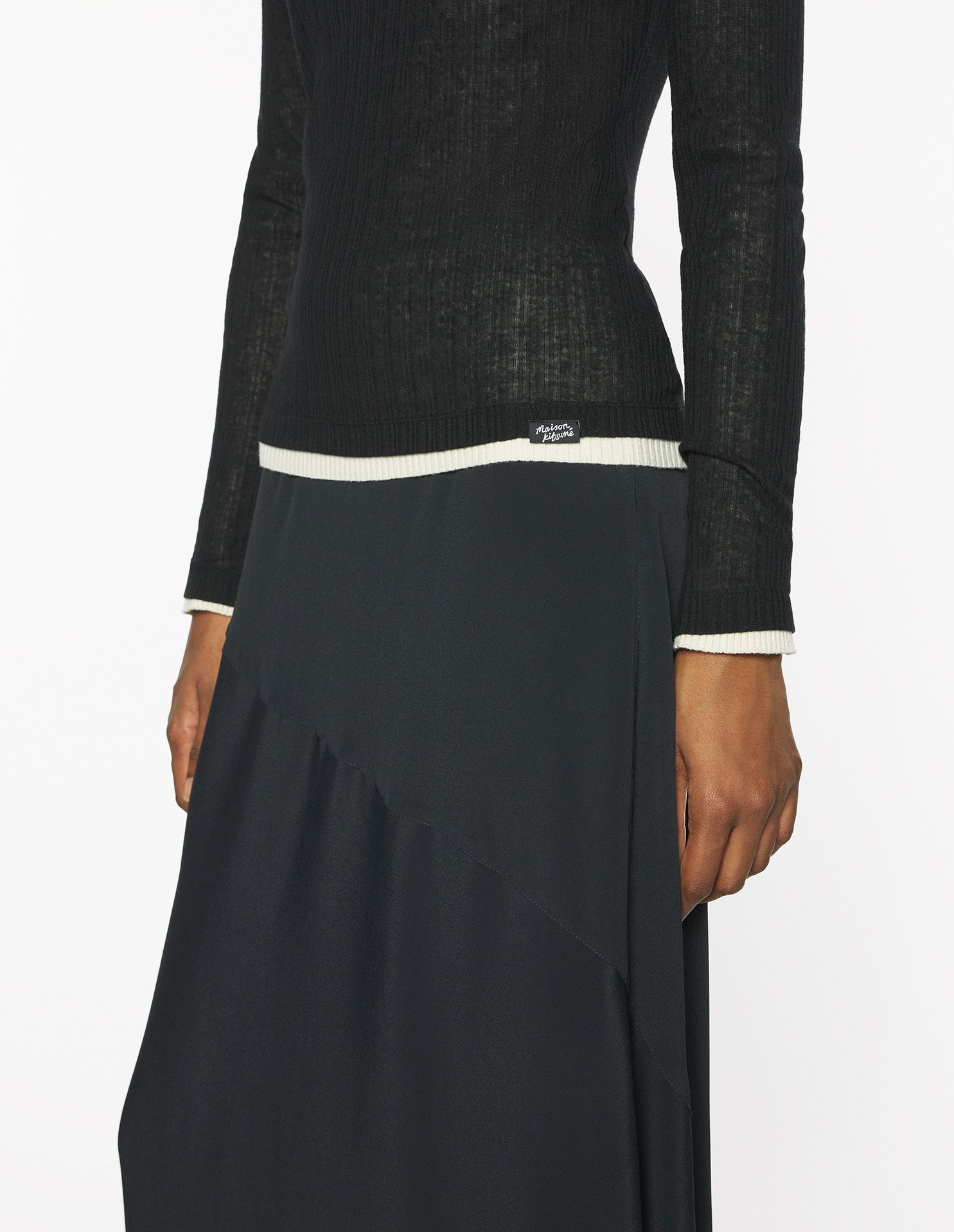 Áo len nữ cổ lọ gân MAISON KITSUNÉ HANDWRITING dáng Fitted