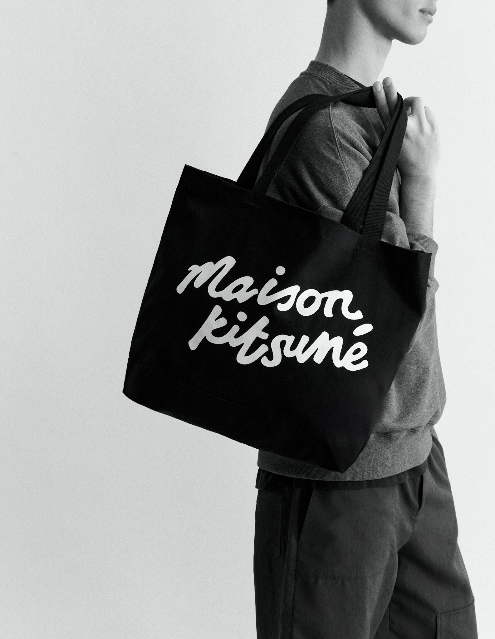 Túi tote Maison Kitsuné Handwriting
