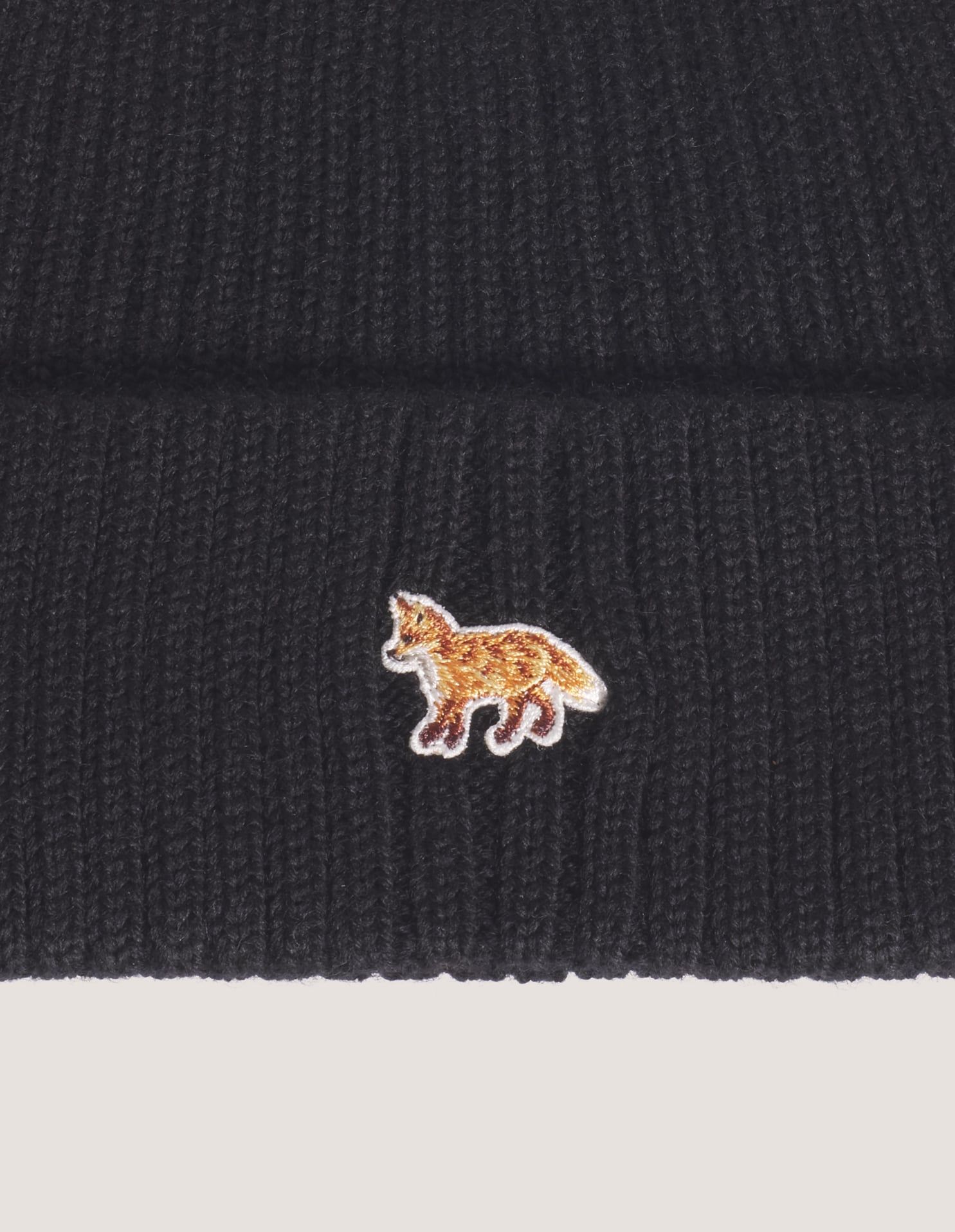 Mũ len Baby Fox