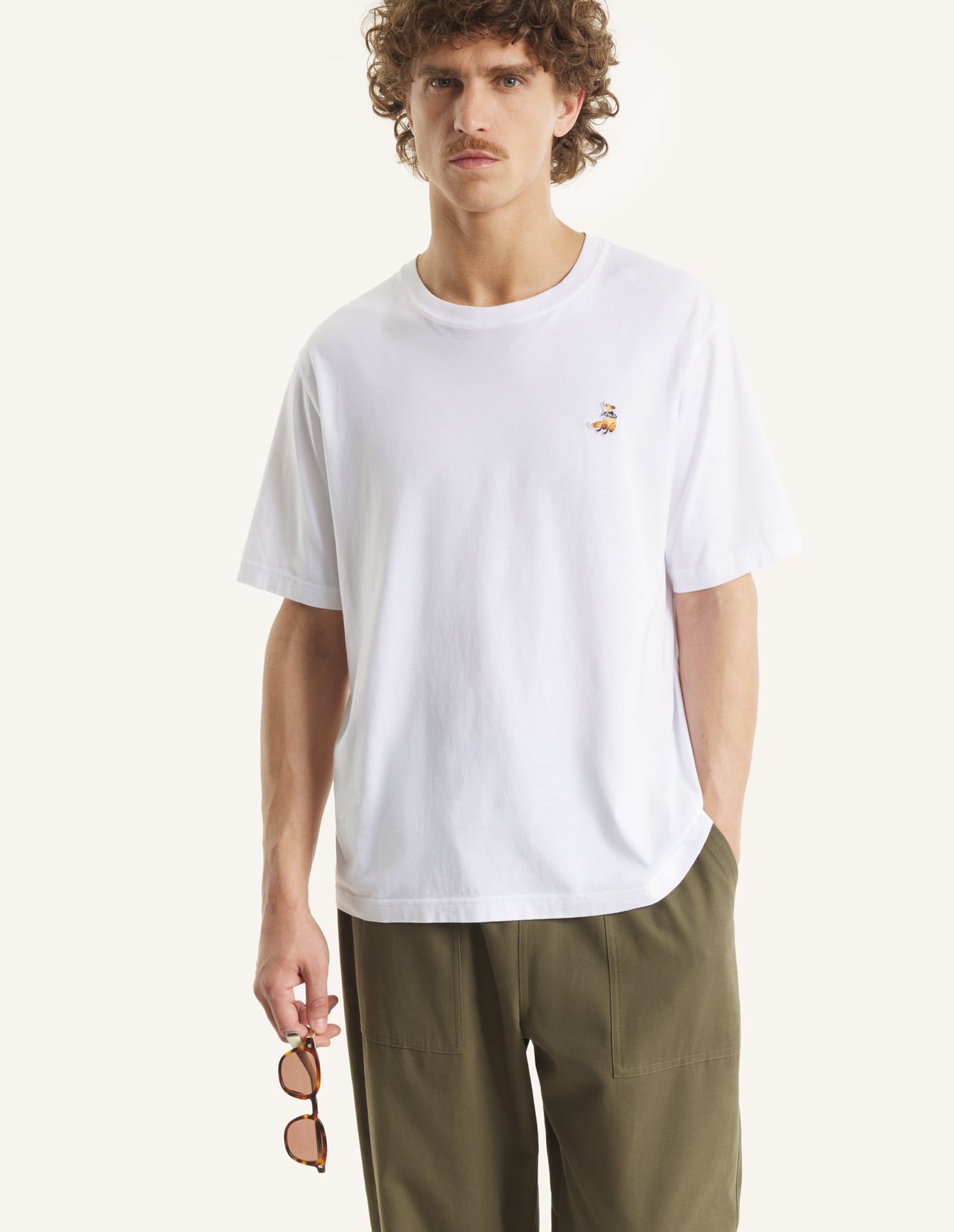 Maison Kitsuné - Áo thun nam Dreaming Fox dáng Comfort