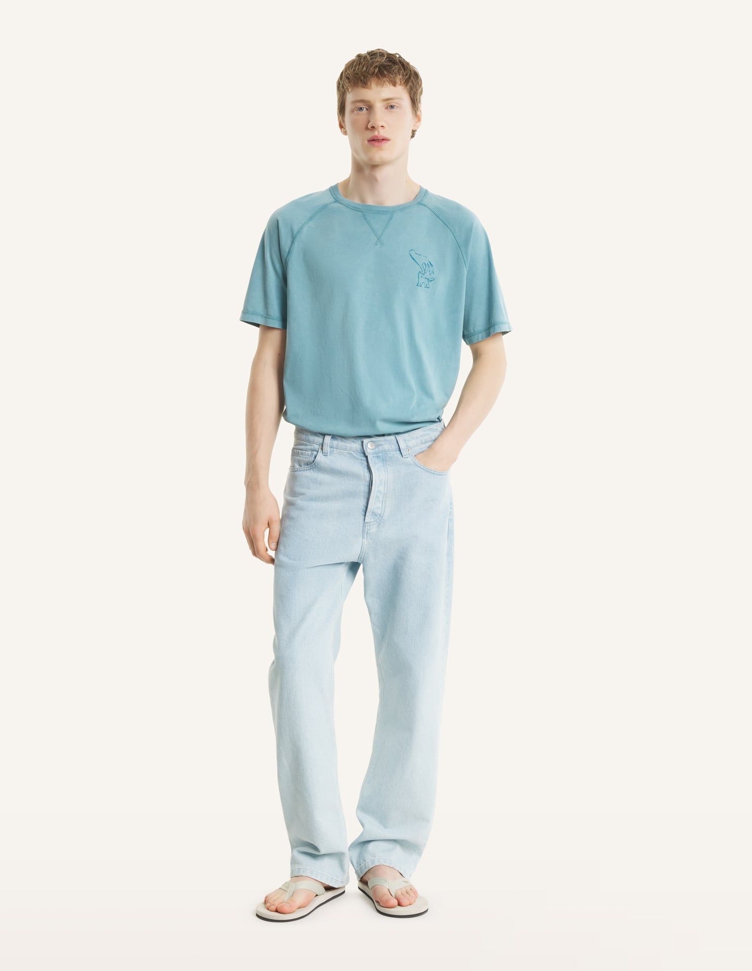 Maison Kitsuné - Áo thun nam Fountain Stamp Faded dáng Comfort