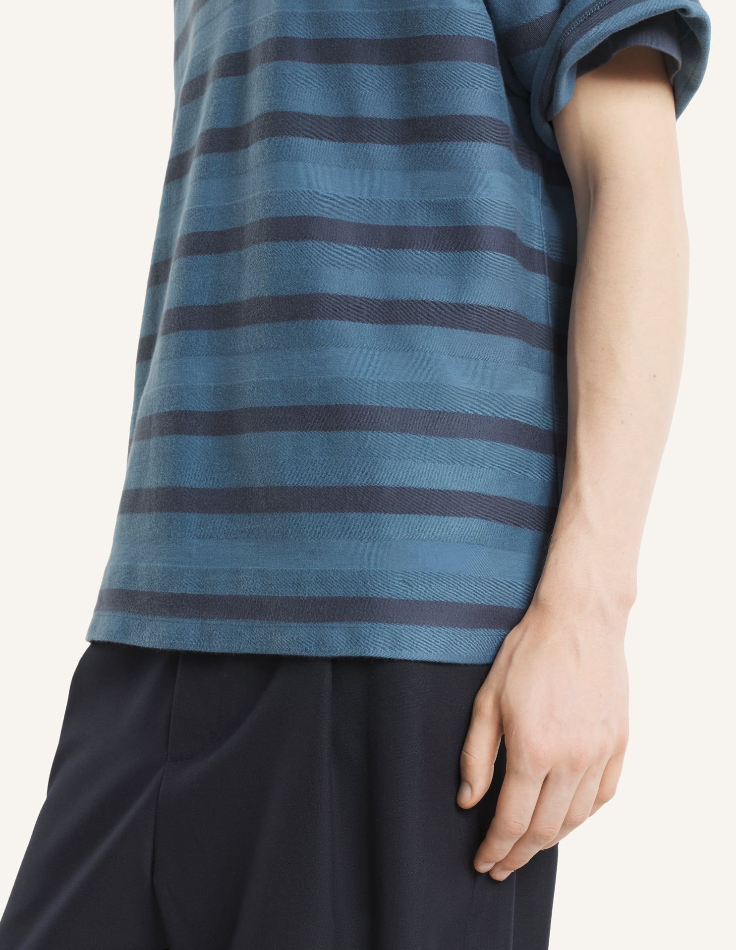 Maison Kitsuné - Áo polo kẻ sọc dáng oversized