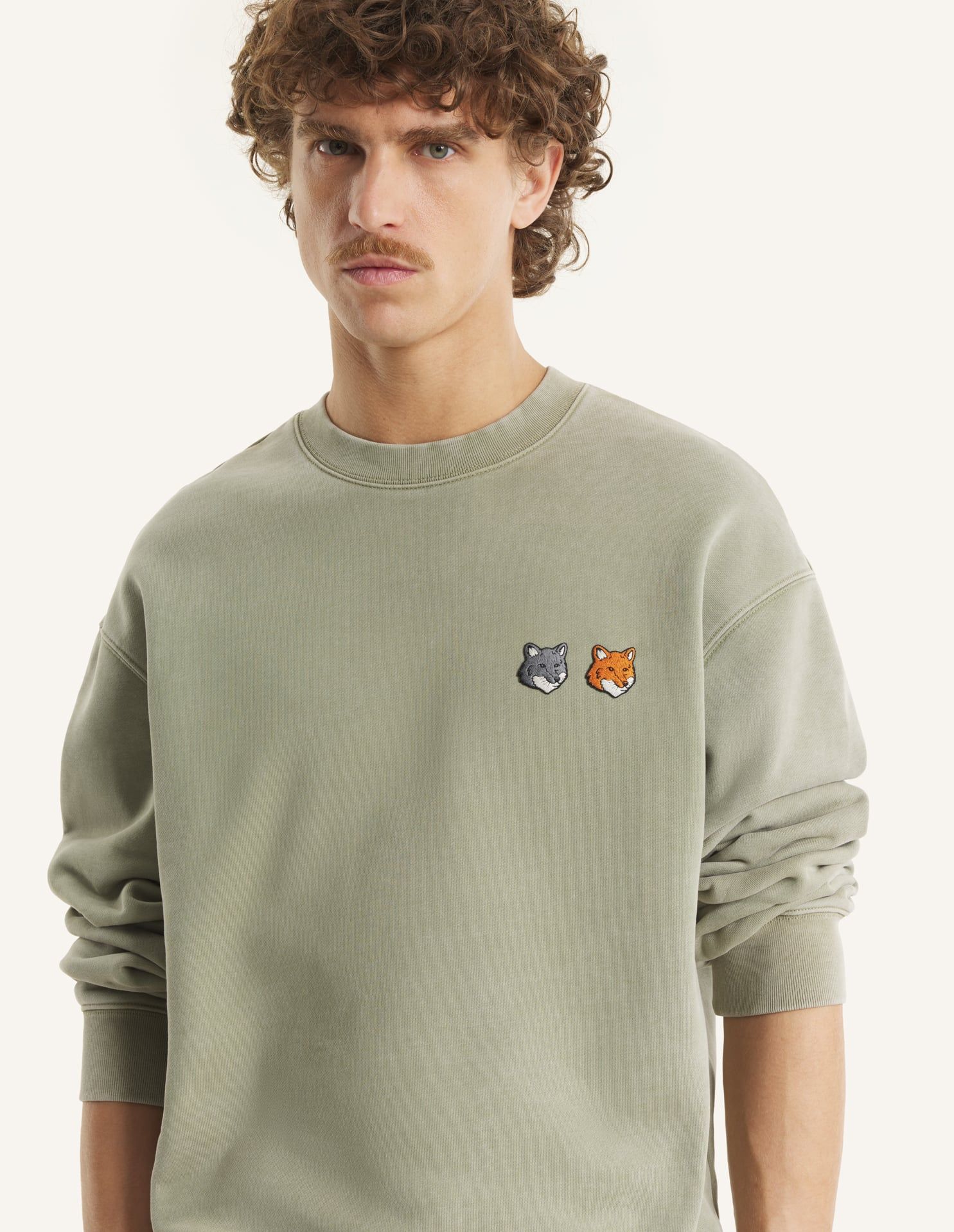 Maison Kitsuné - Áo sweatshirt nam Double Fox dáng comfort