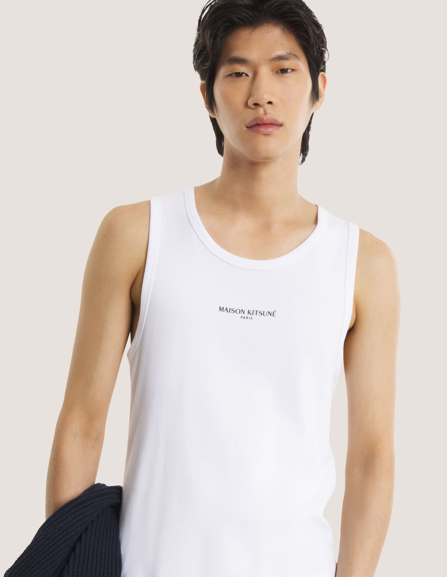 Áo tank top Maison Kitsune Paris dáng fitted