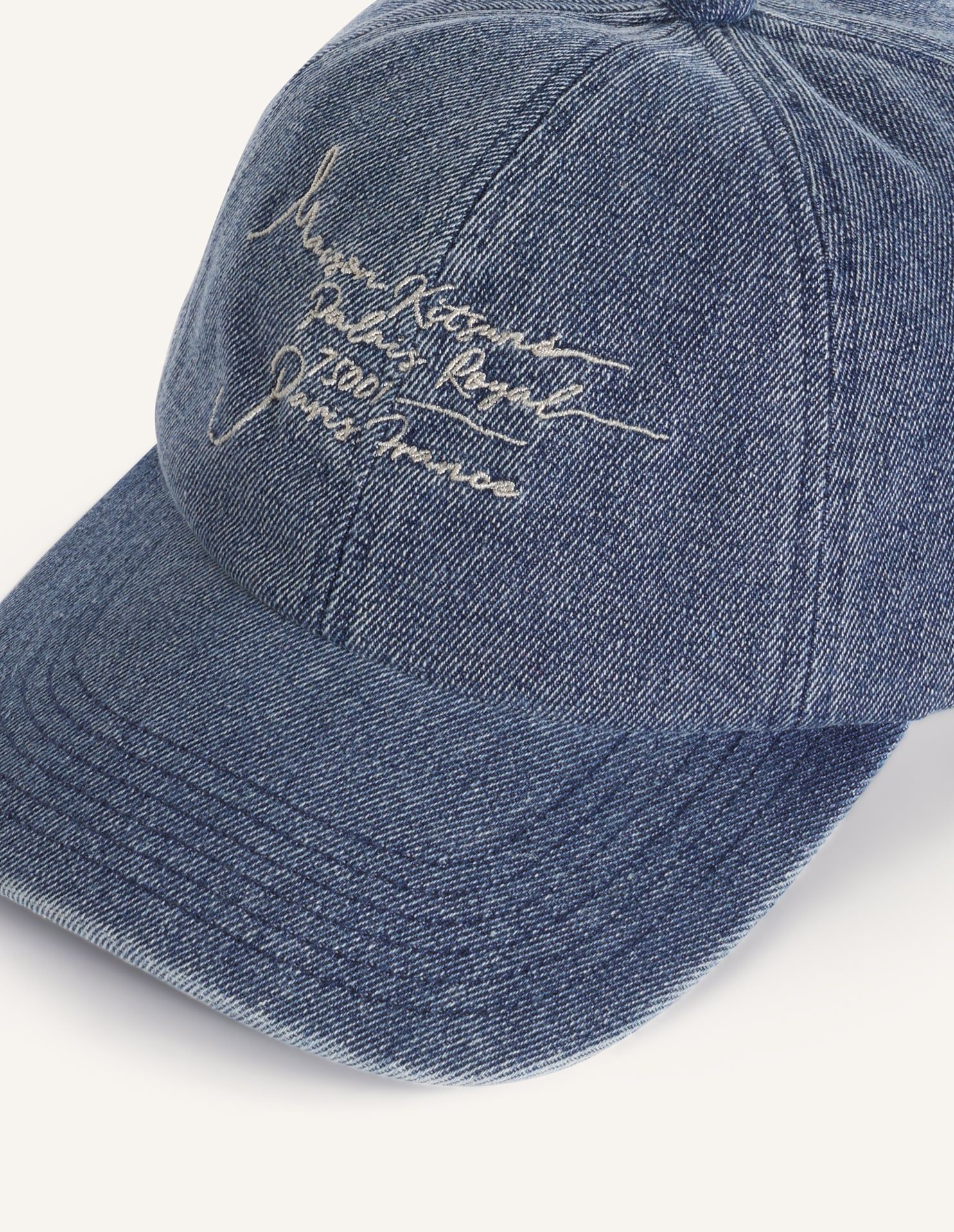 Maison Kitsuné - Mũ denim Poetic Script