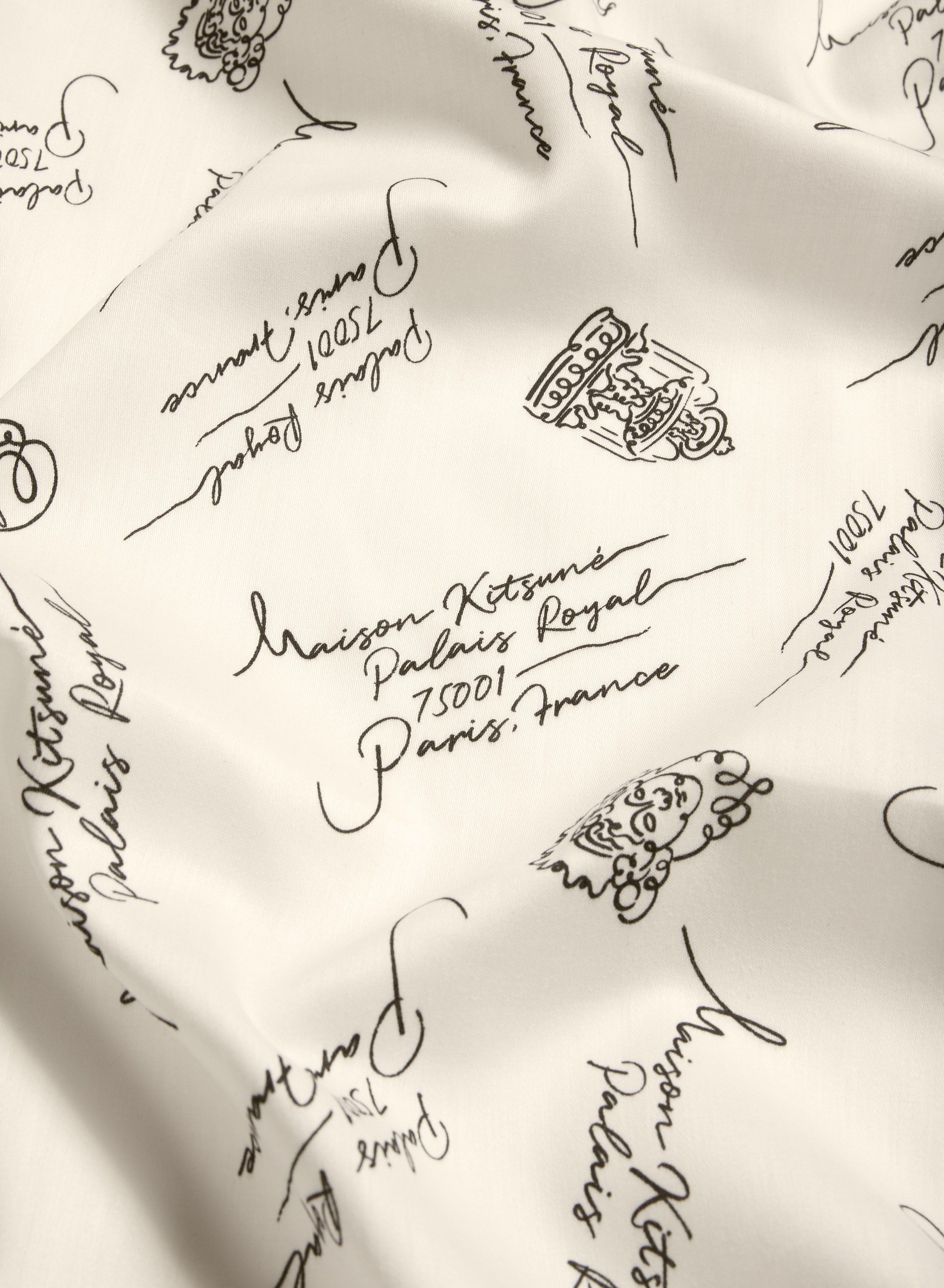 Maison Kitsuné - Khăn Poetic Paris