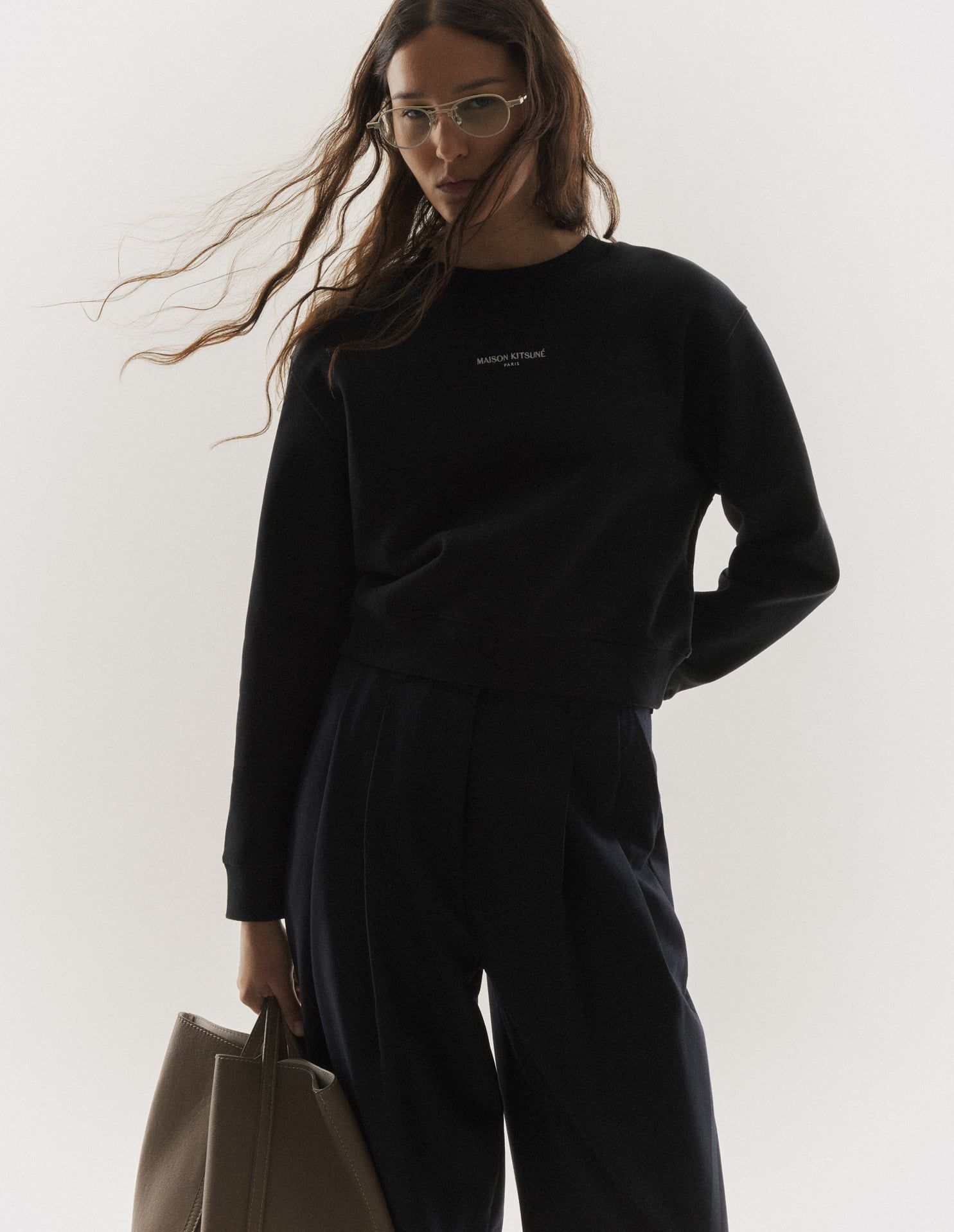 Maison Kitsuné - Áo nỉ nữ Maison Kitsune Paris dáng Cropped