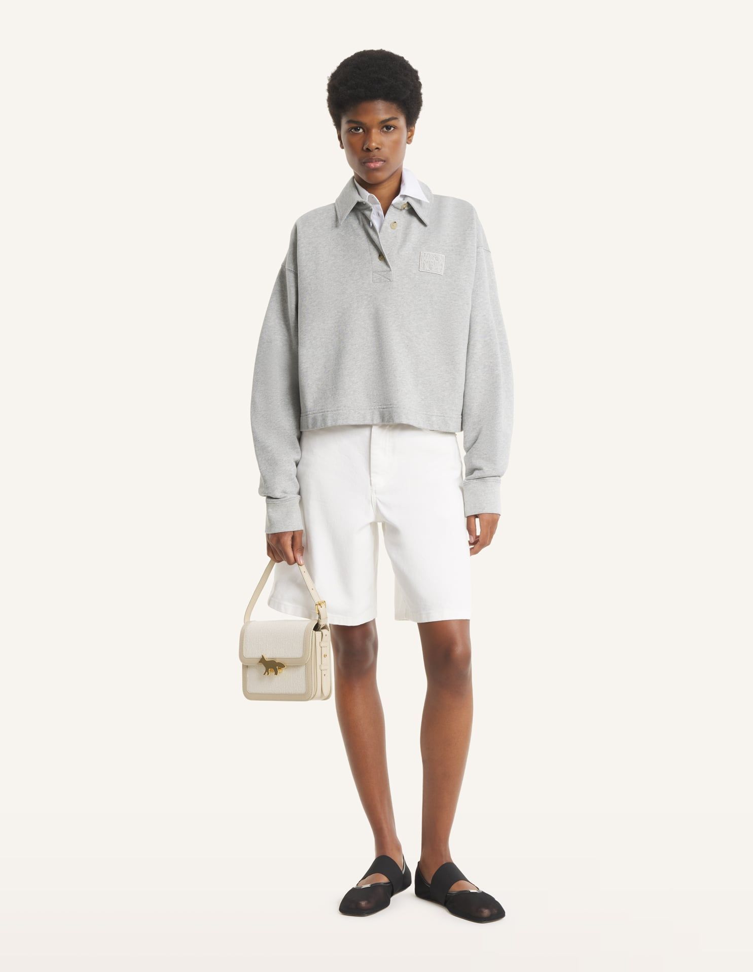 Maison Kitsuné - Áo nỉ polo nữ MAISON KITSUNE STAMP dáng Cropped