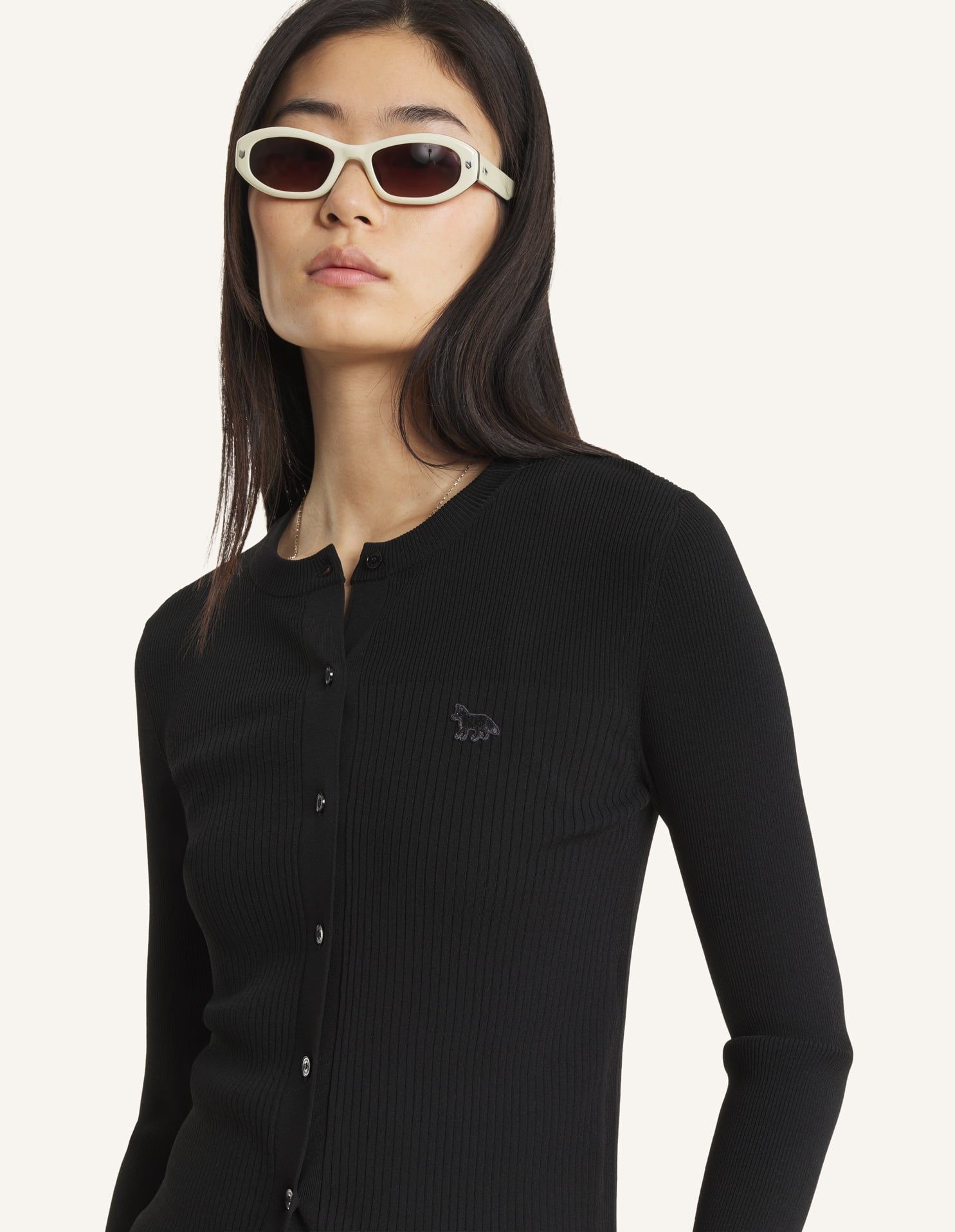 Maison Kitsuné - Áo cardigan Nữ xếp ly gân Baby Fox dáng Fitted