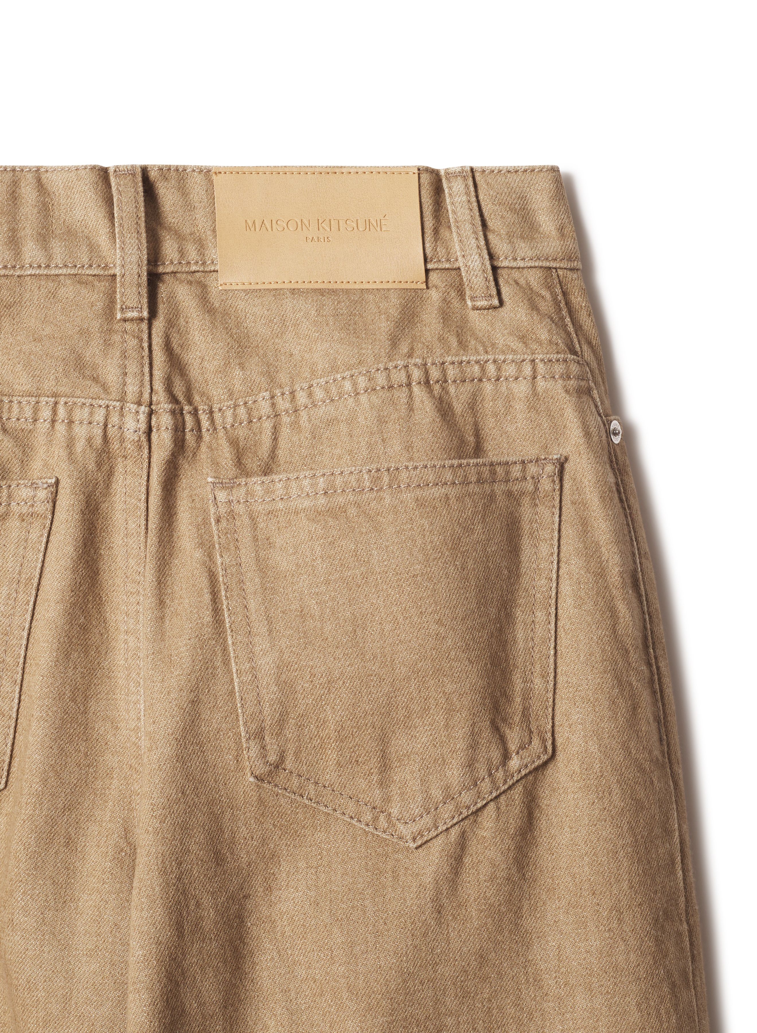 Quần jeans nữ ống rộng màu be