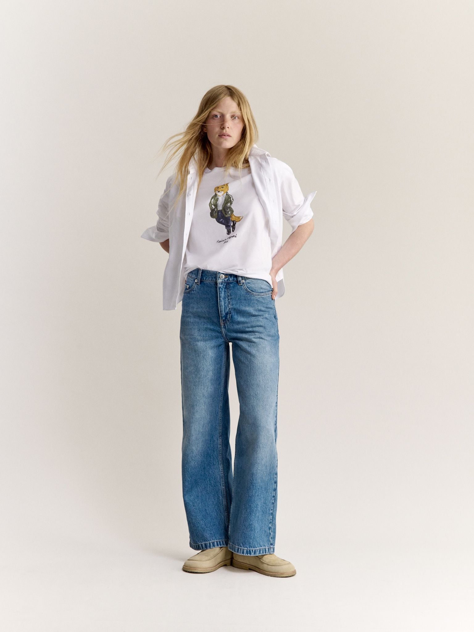 Quần jeans nữ ống rộng