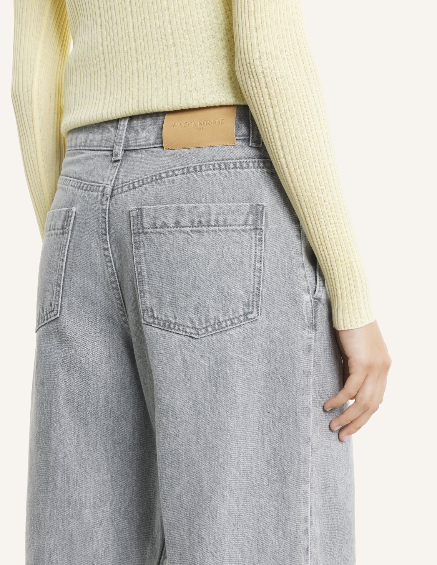 Maison Kitsuné - Quần jean pleated