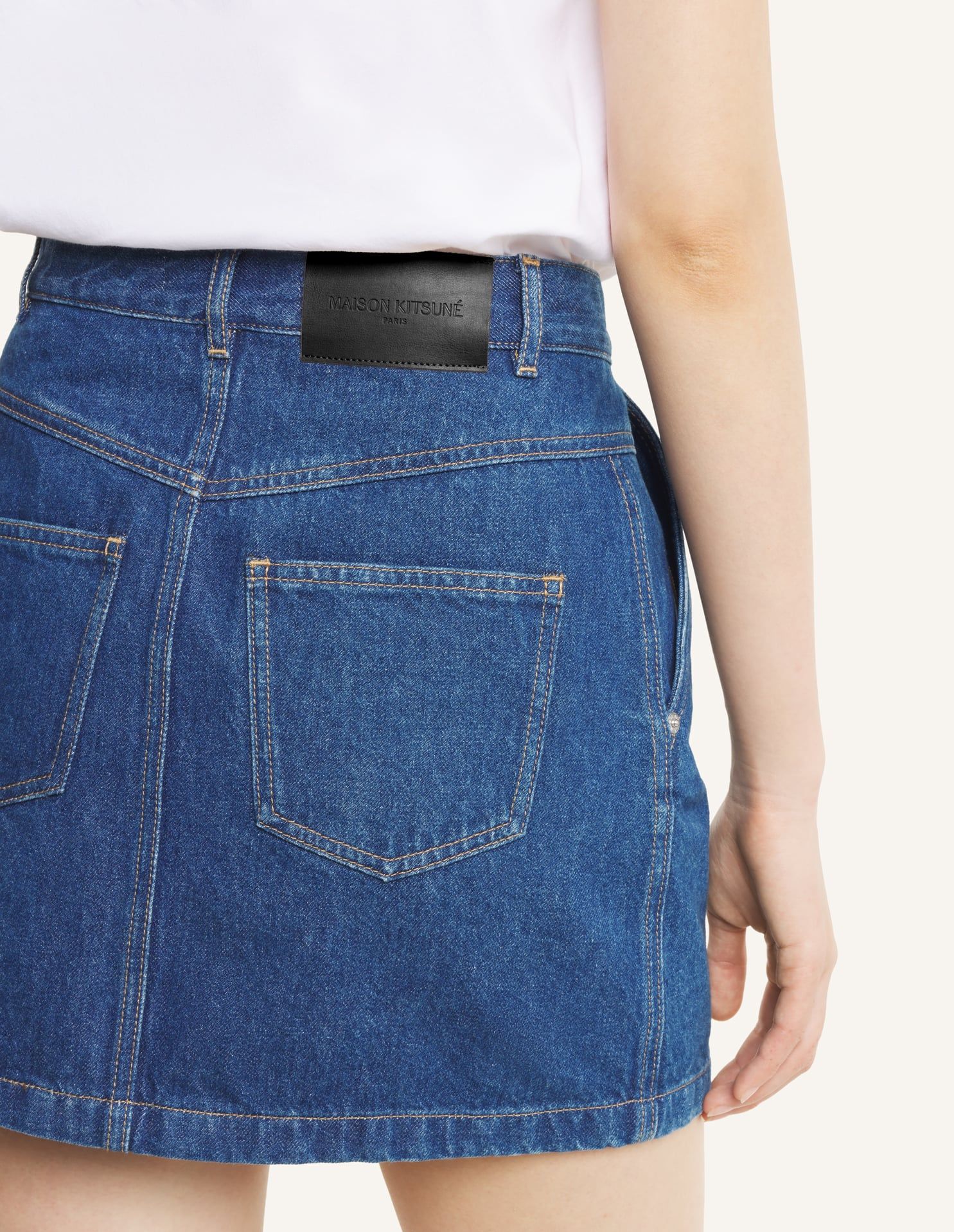 Maison Kitsuné - Chân váy nữ denim mini