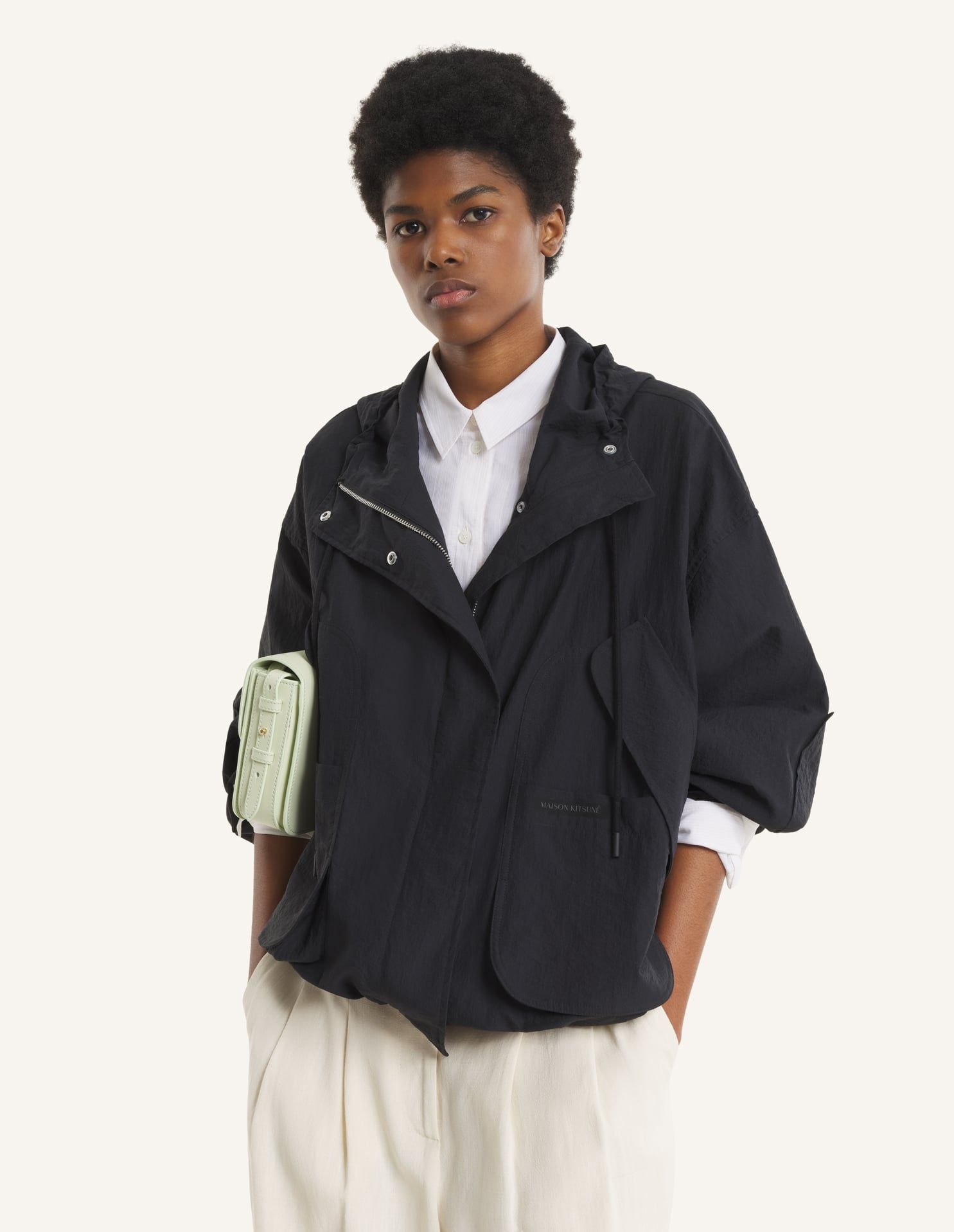 Maison Kitsuné - Áo khoác gió nữ thể thao dáng comfort