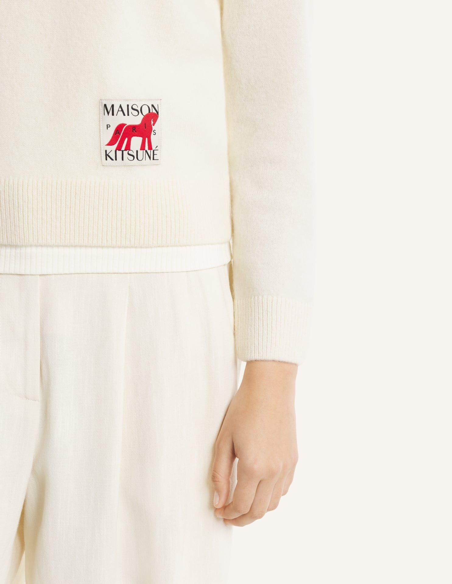 Maison Kitsuné - Áo len nữ lông cừu Tết Nguyên Đán dáng Comfort