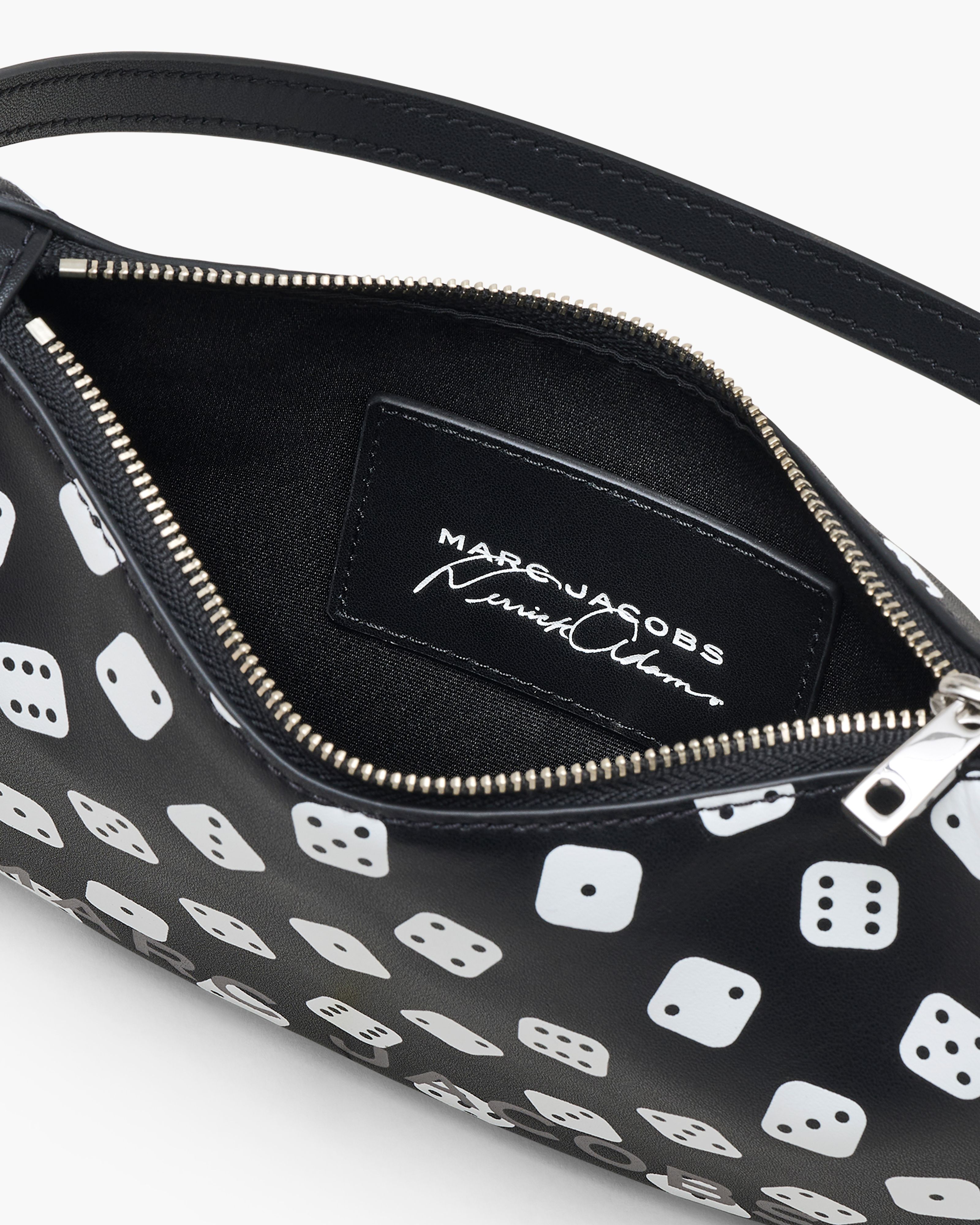 Marc Jacobs - Túi Đeo Vai Charm Derrick Adams X Marc Jacobs