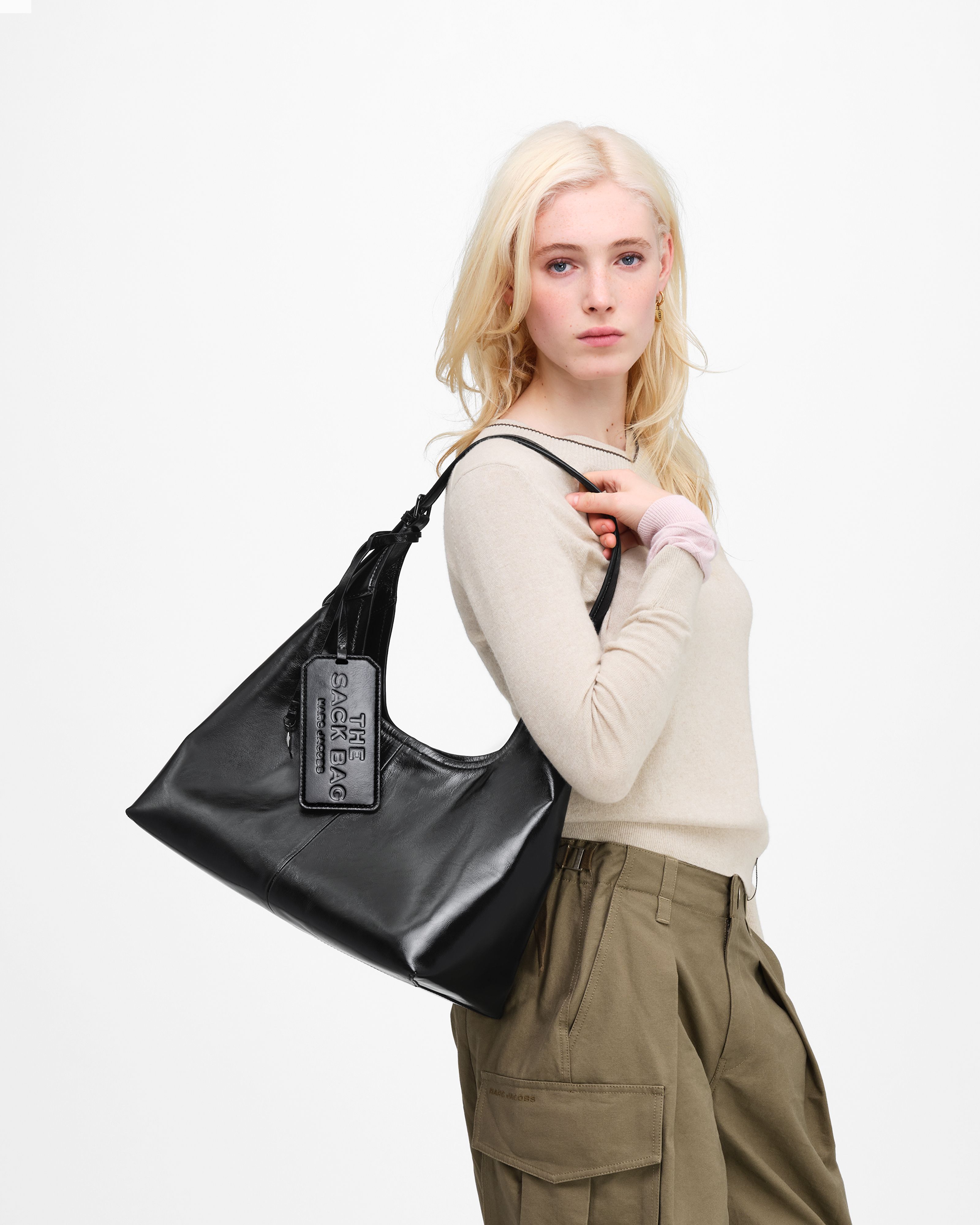 Túi Belted Sack In Crinkle Leather