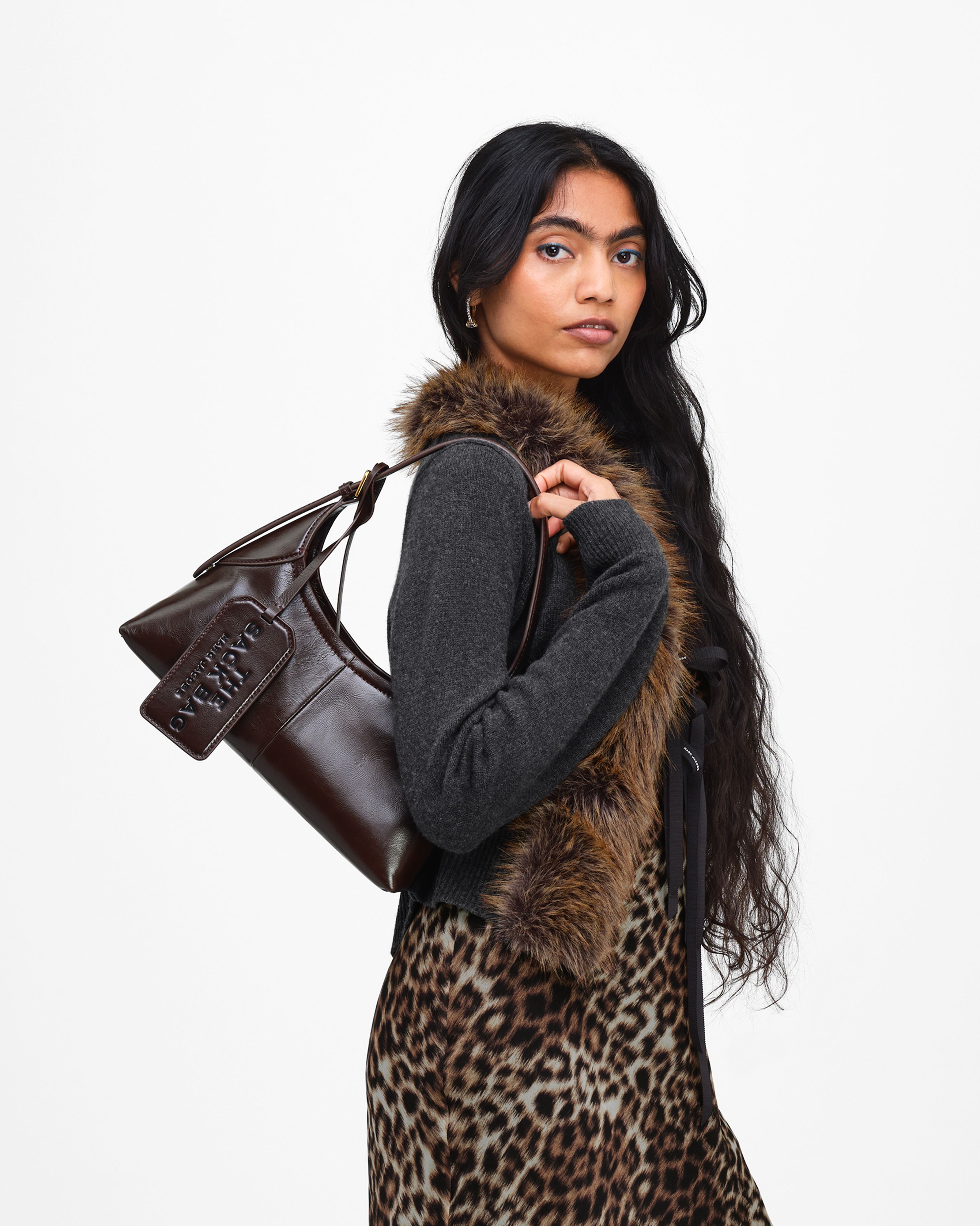 Túi Belted Sack Bag In Crinkle Leather Small