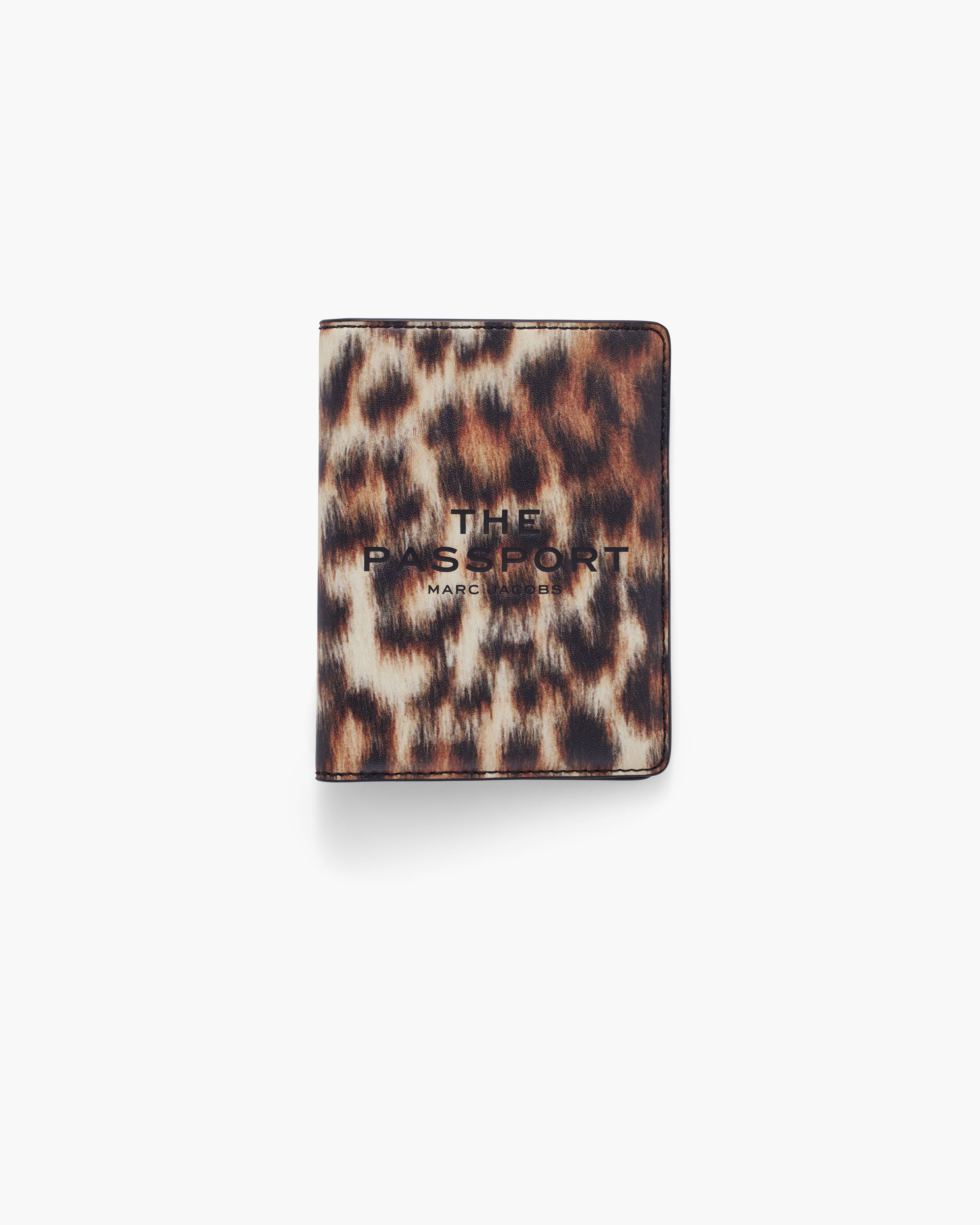 Case đựng hộ chiếu Leather In Leopard