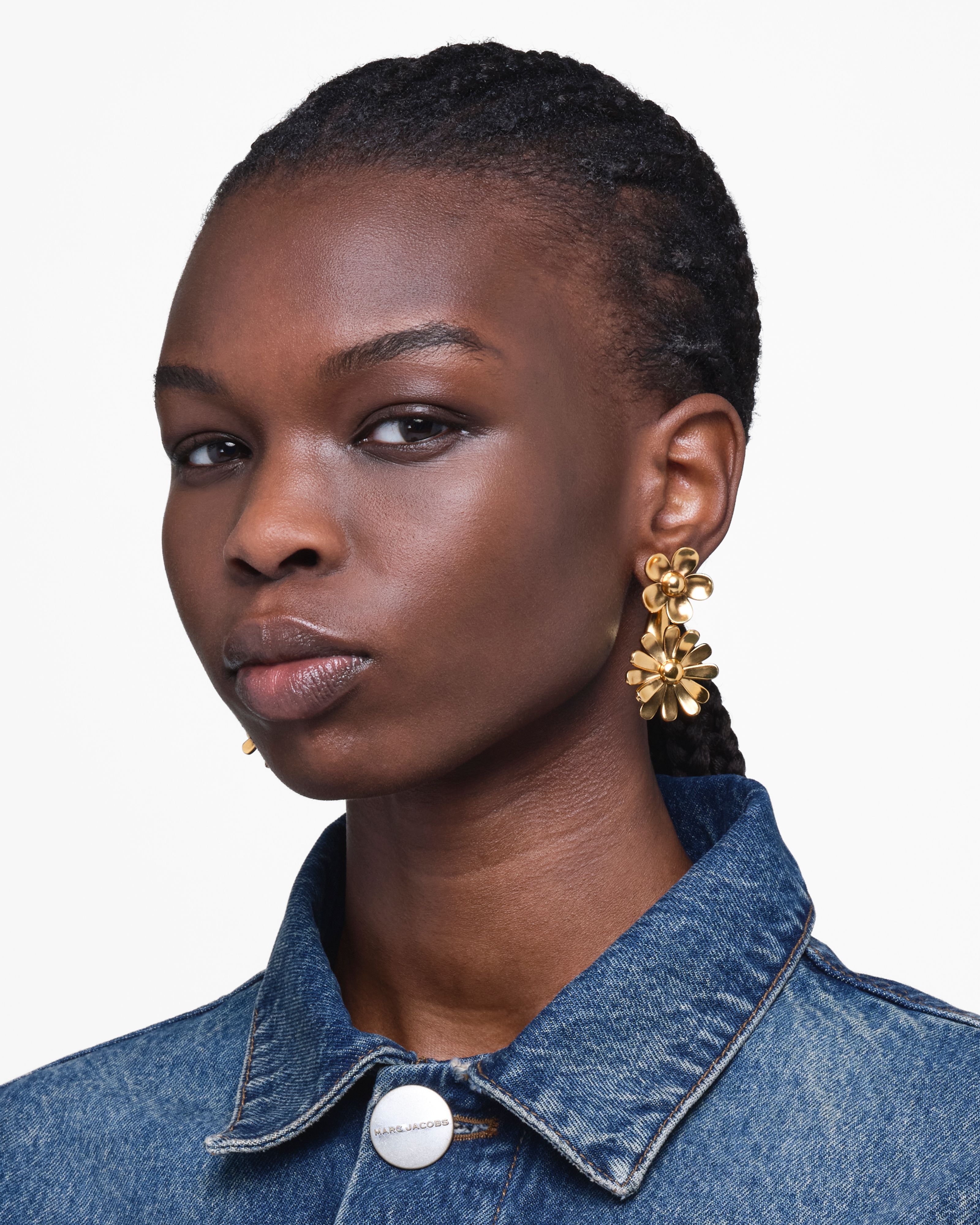Marc Jacobs - Bông tai The Daisy Wild Statement