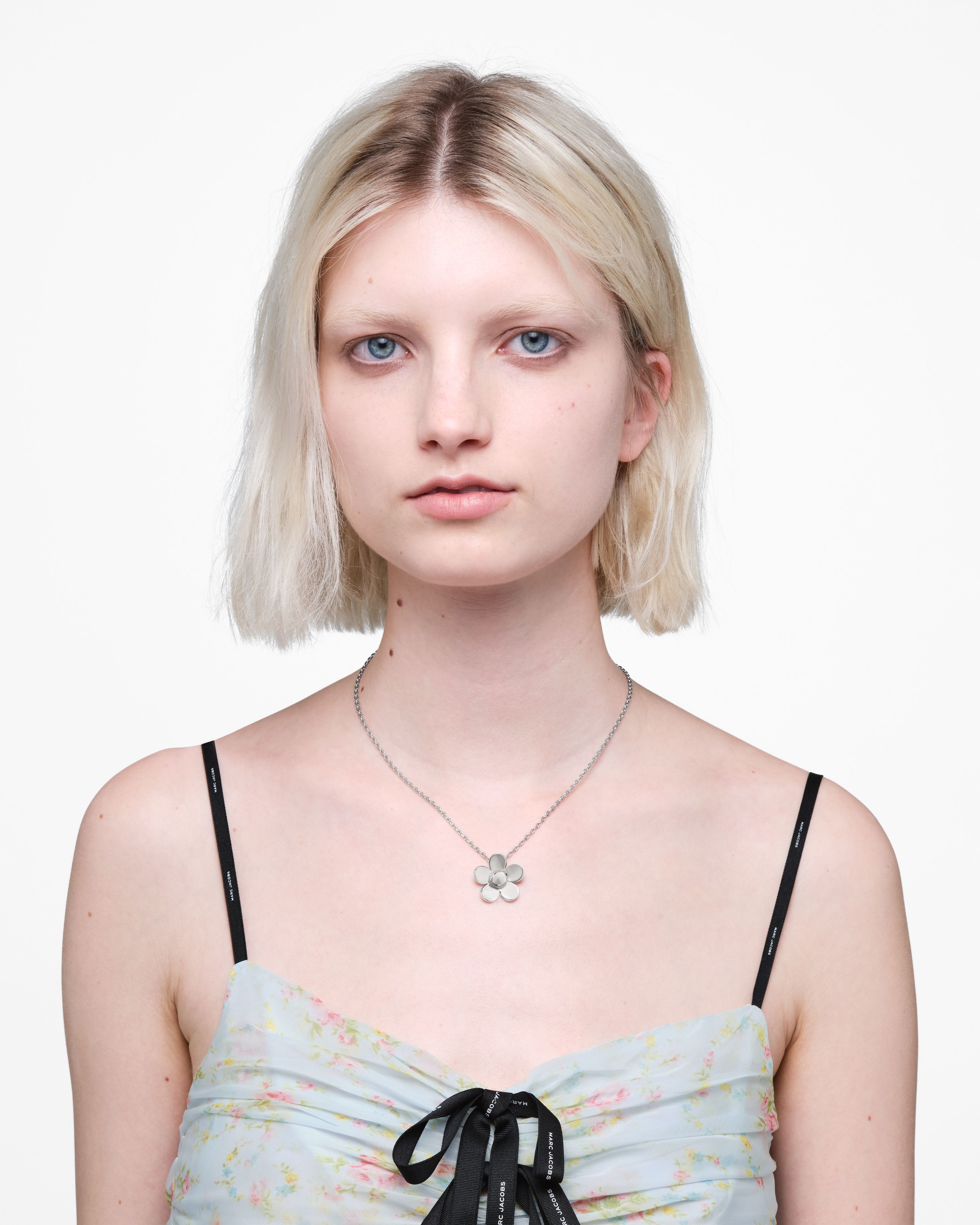 Marc Jacobs - Vòng cổ The Daisy Pendant