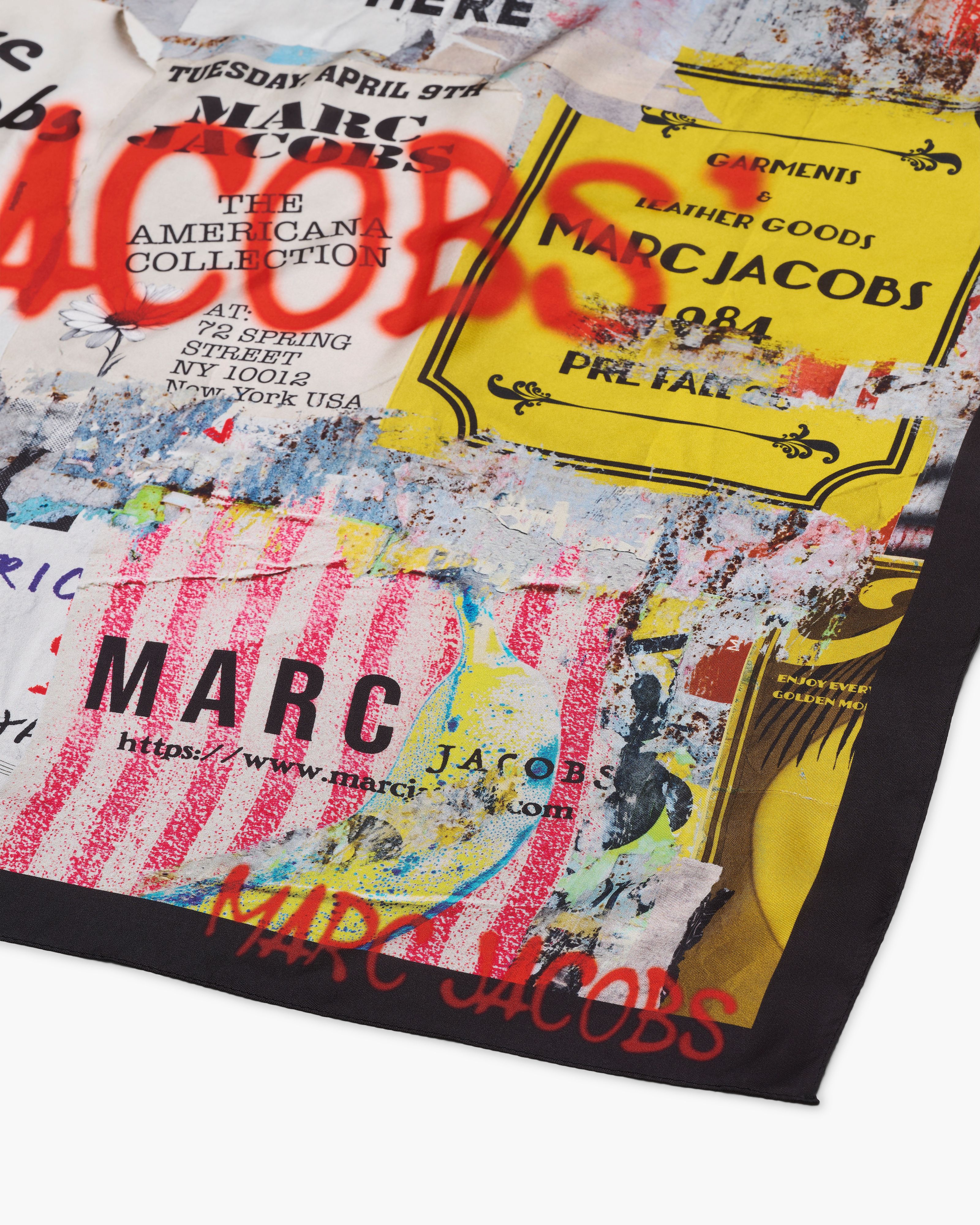 Marc Jacobs - Khăn lụa Americana