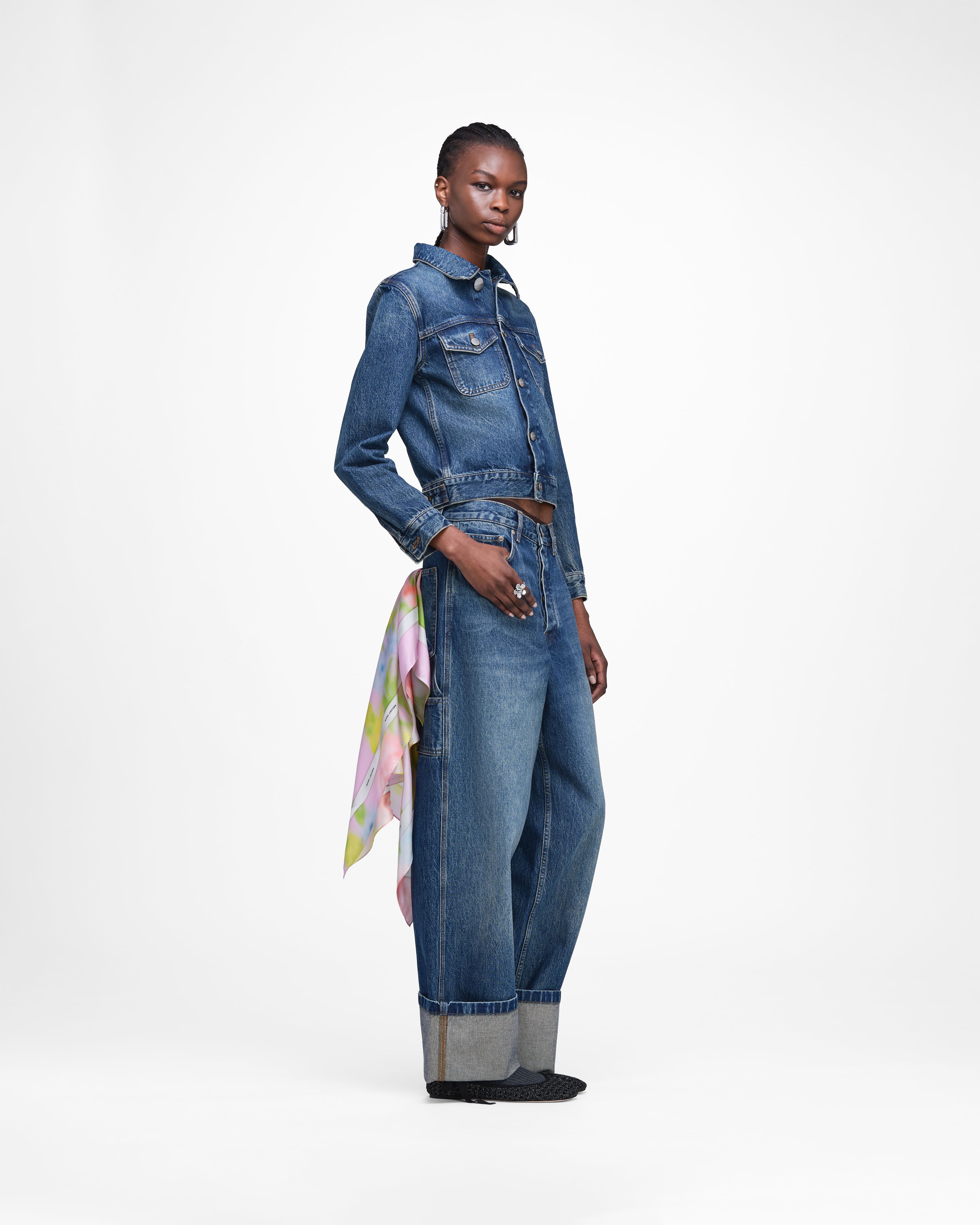 Marc Jacobs - Khăn lụa Blurred Floral