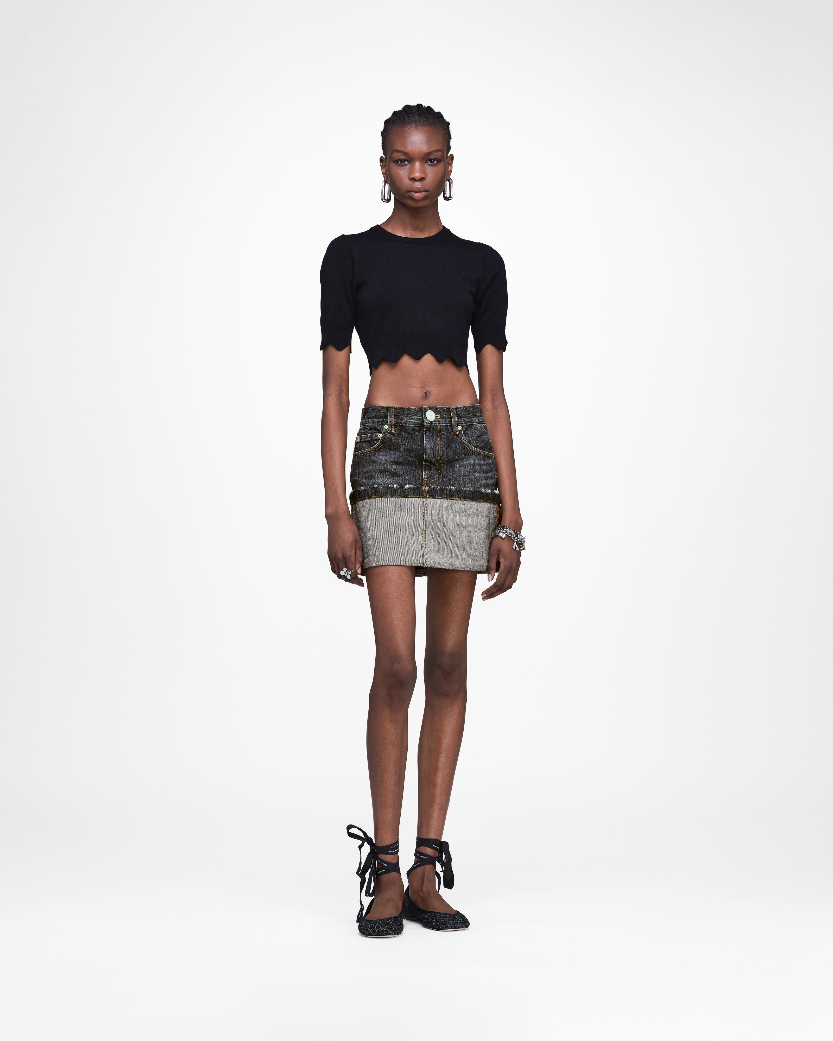 Marc Jacobs - Áo sweater Scallop Daisy Crop