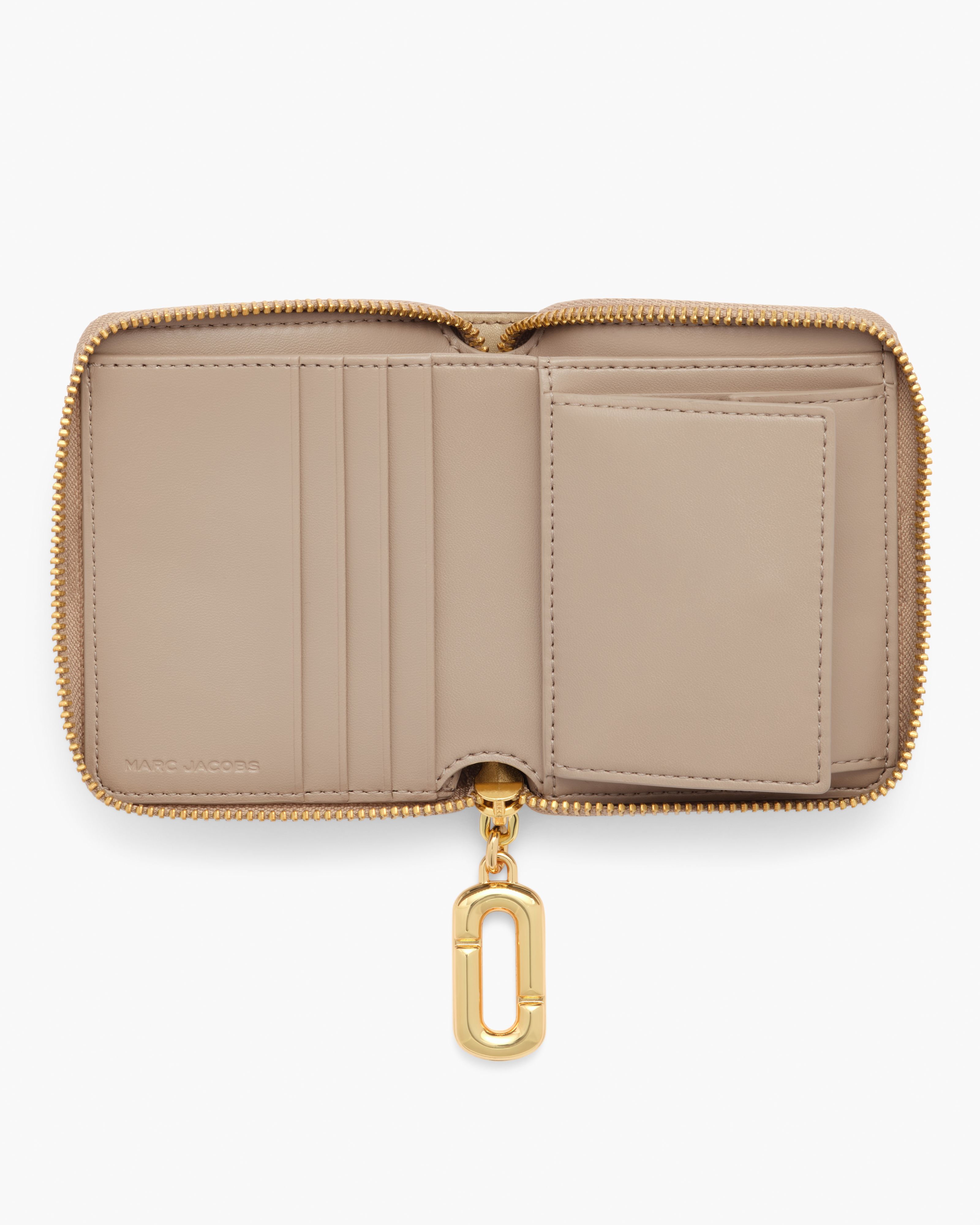 Marc Jacobs - Ví compact Scene Slim