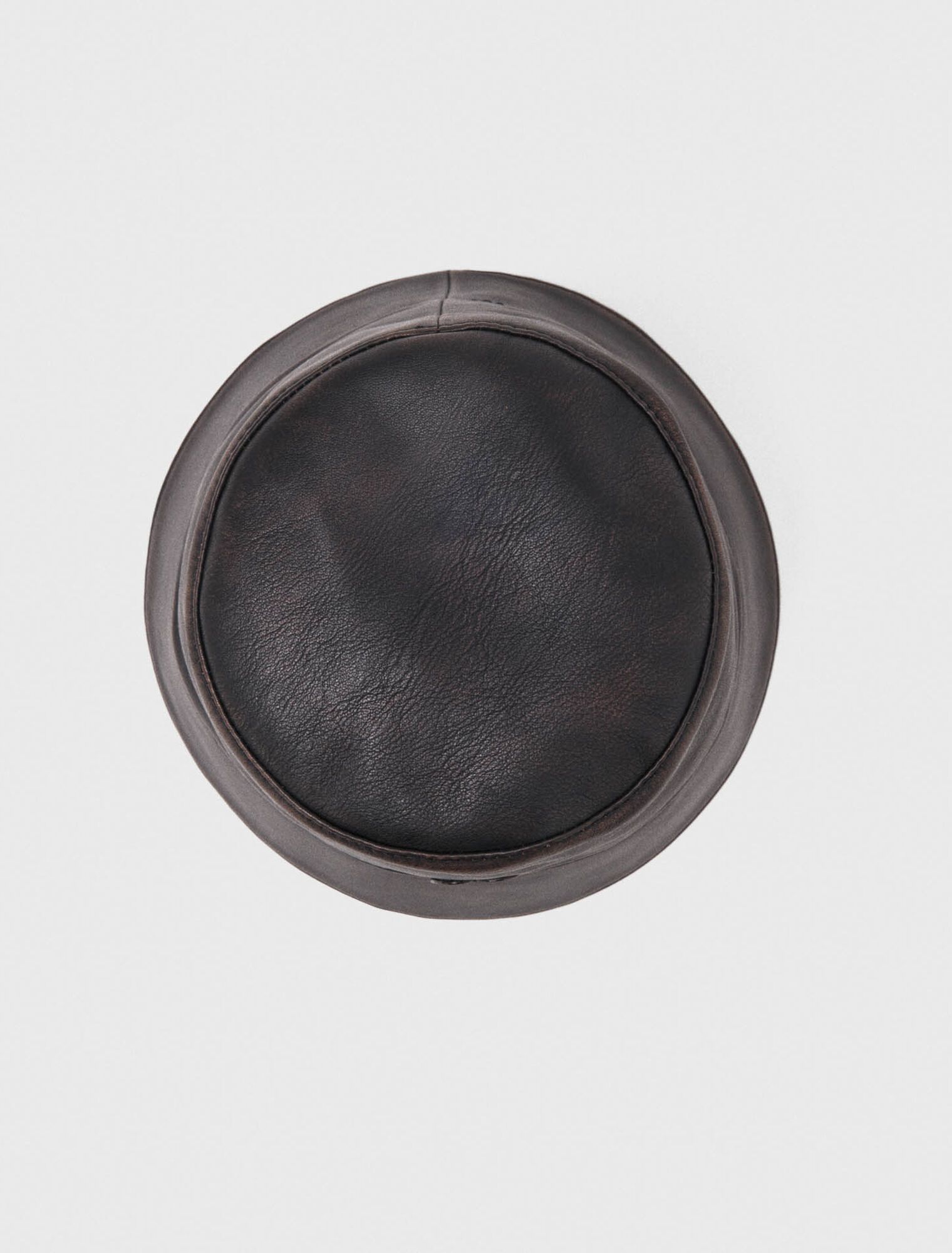 Mũ bucket da hiệu ứng distressed