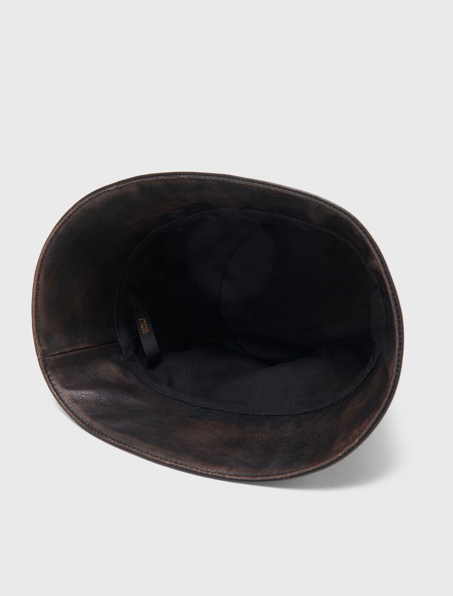 Mũ bucket da hiệu ứng distressed