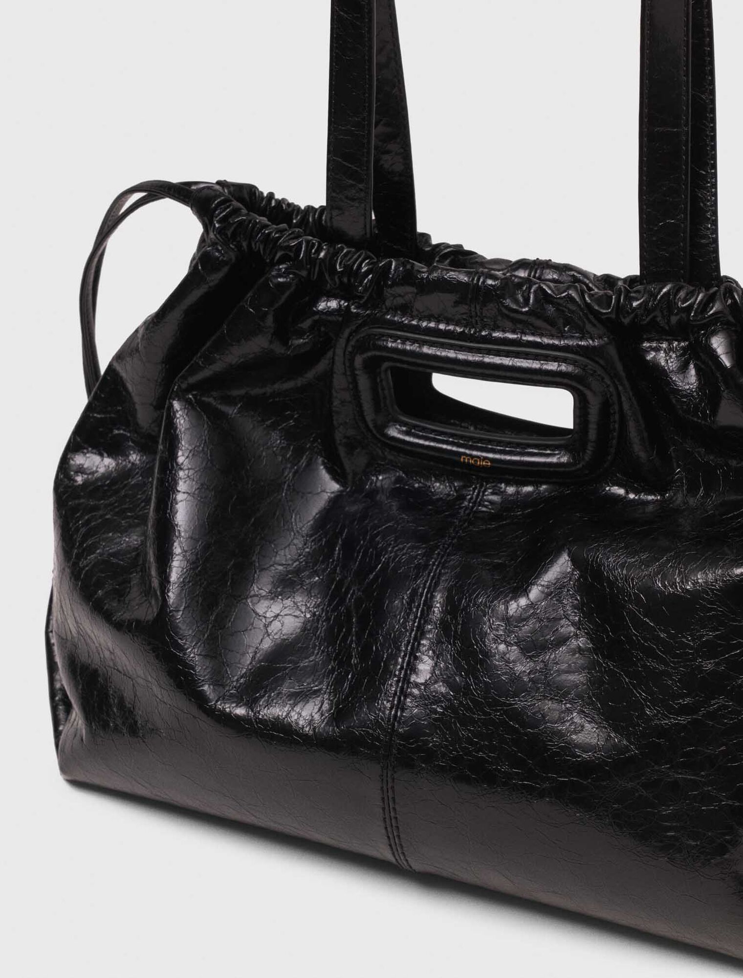 Maje - Túi tote da hiệu ứng crackle M
