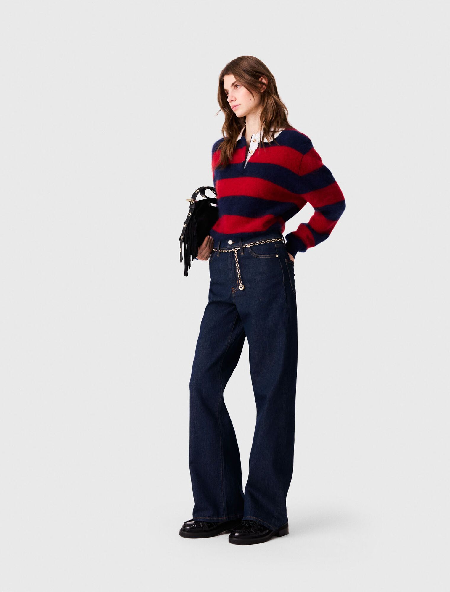 Quần jeans ống rộng kèm dây xích