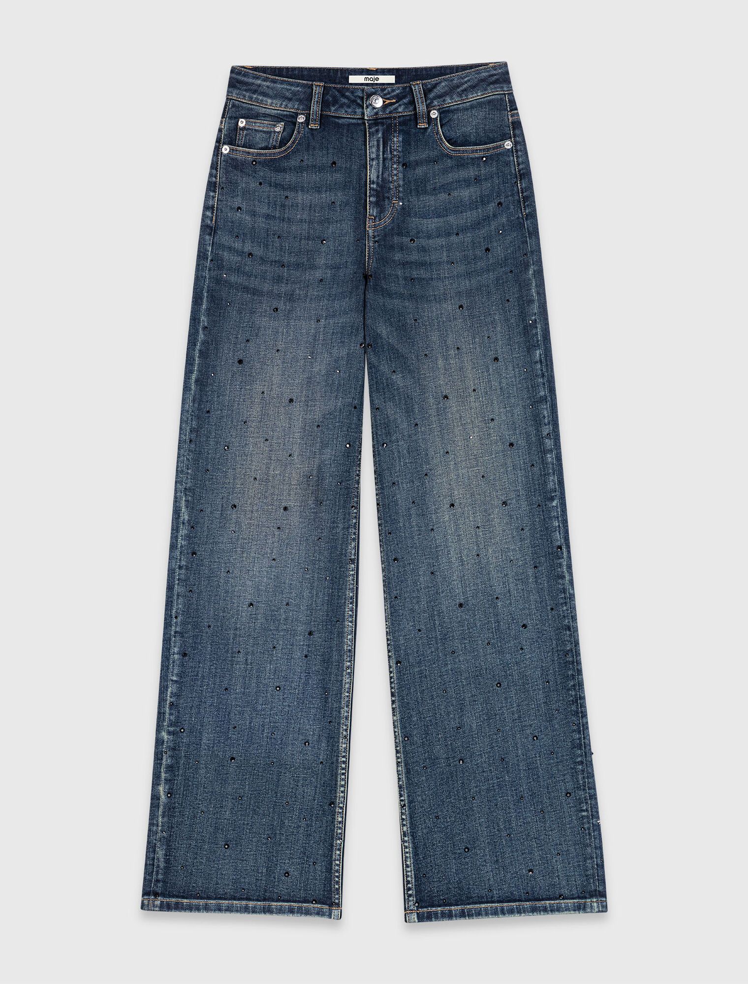 Quần jeans ống rộng đính đá