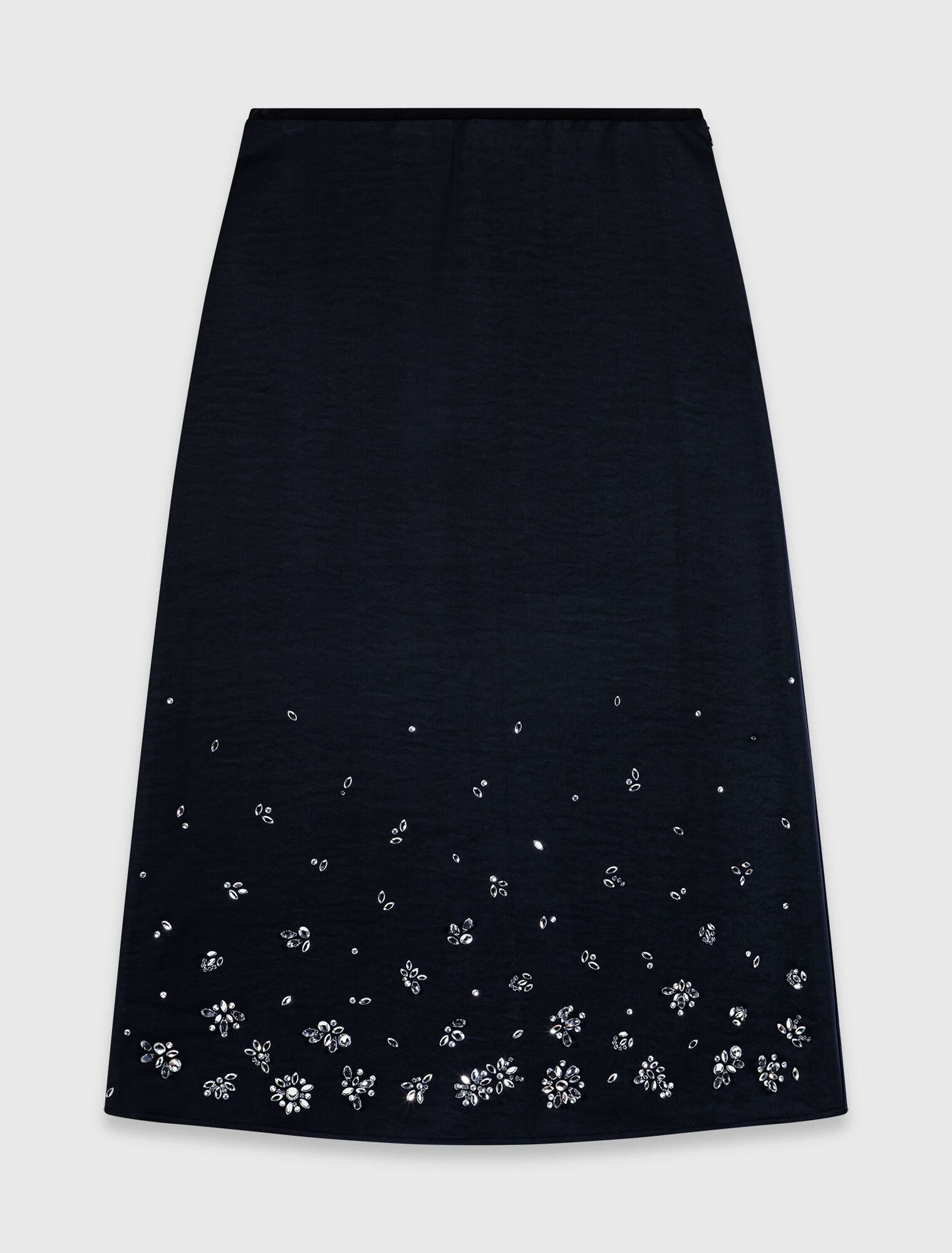 Chân váy midi satin thêu hoa đính đá