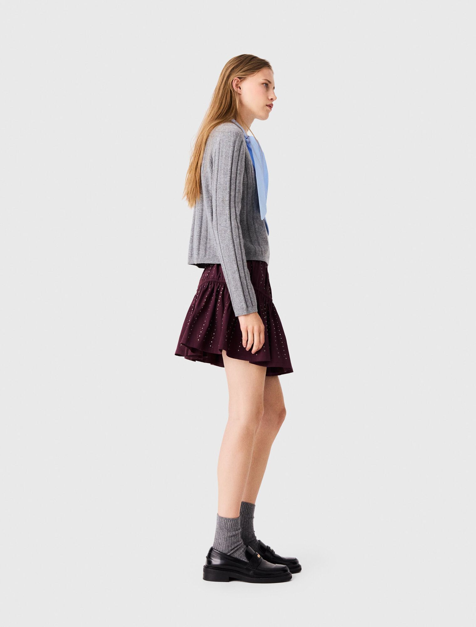 Áo len cổ poplin có thể tháo rời