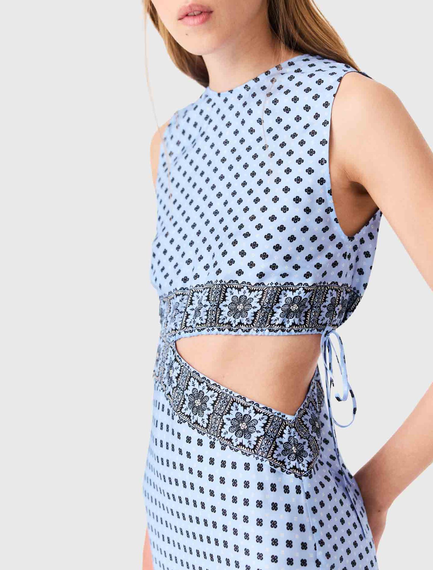 Đầm dài lụa cut-out họa tiết