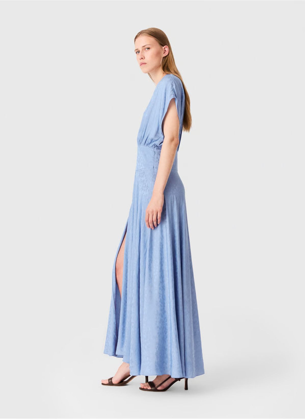 Maje - Đầm dài vải satin