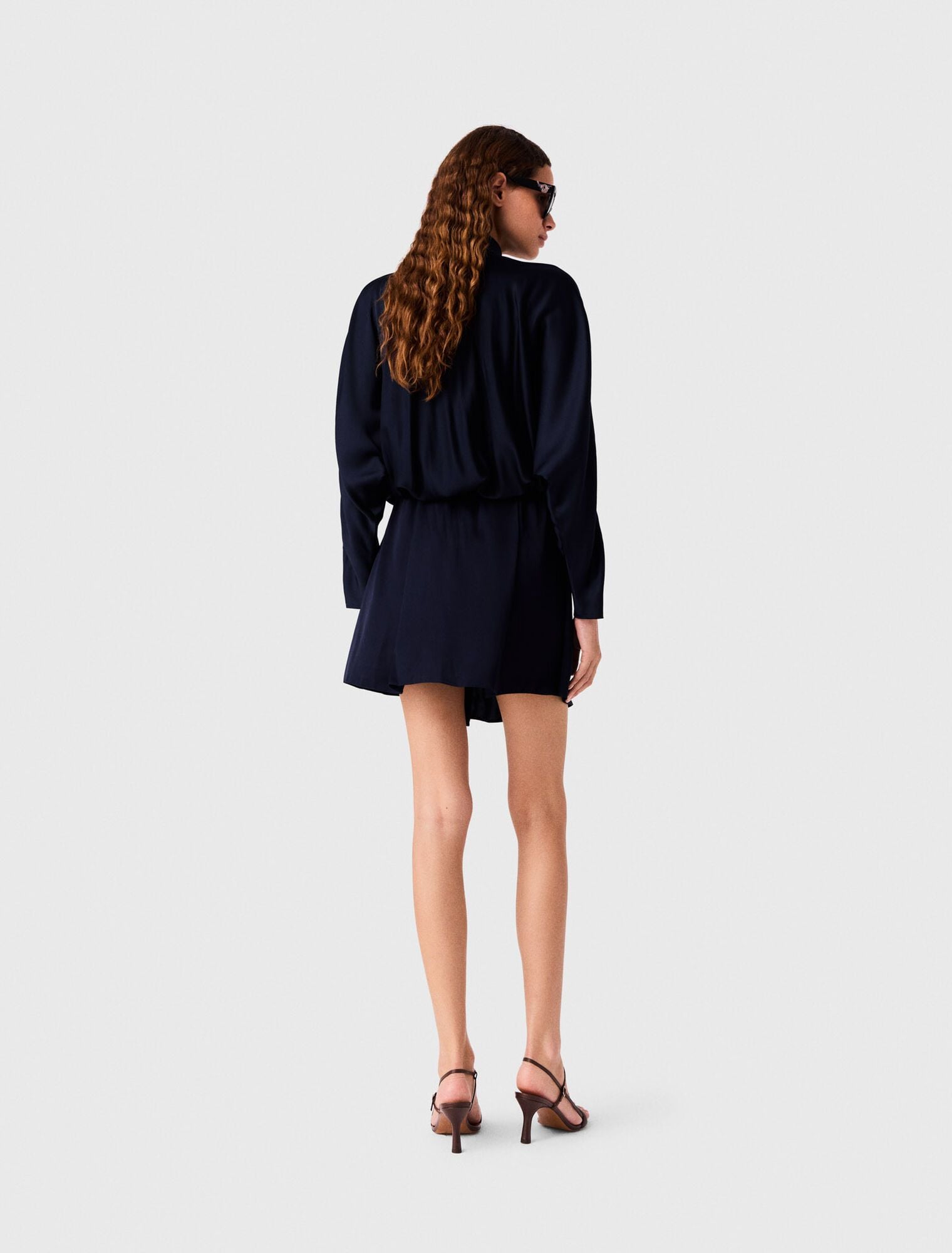 Đầm satin ngắn draped