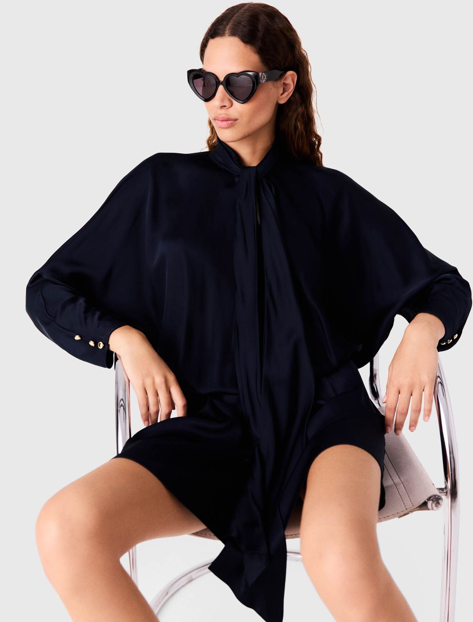 Đầm satin ngắn draped