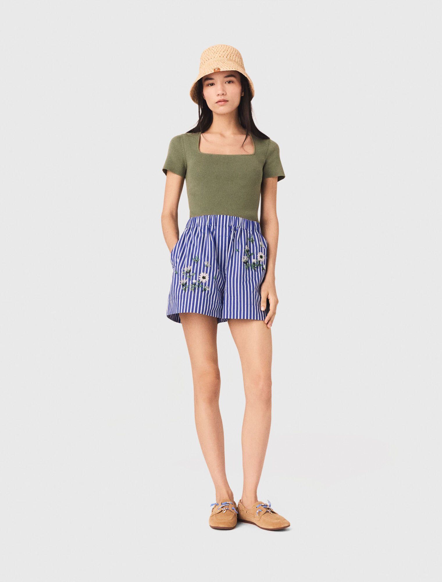 Quần short cotton kẻ sọc thêu hoa